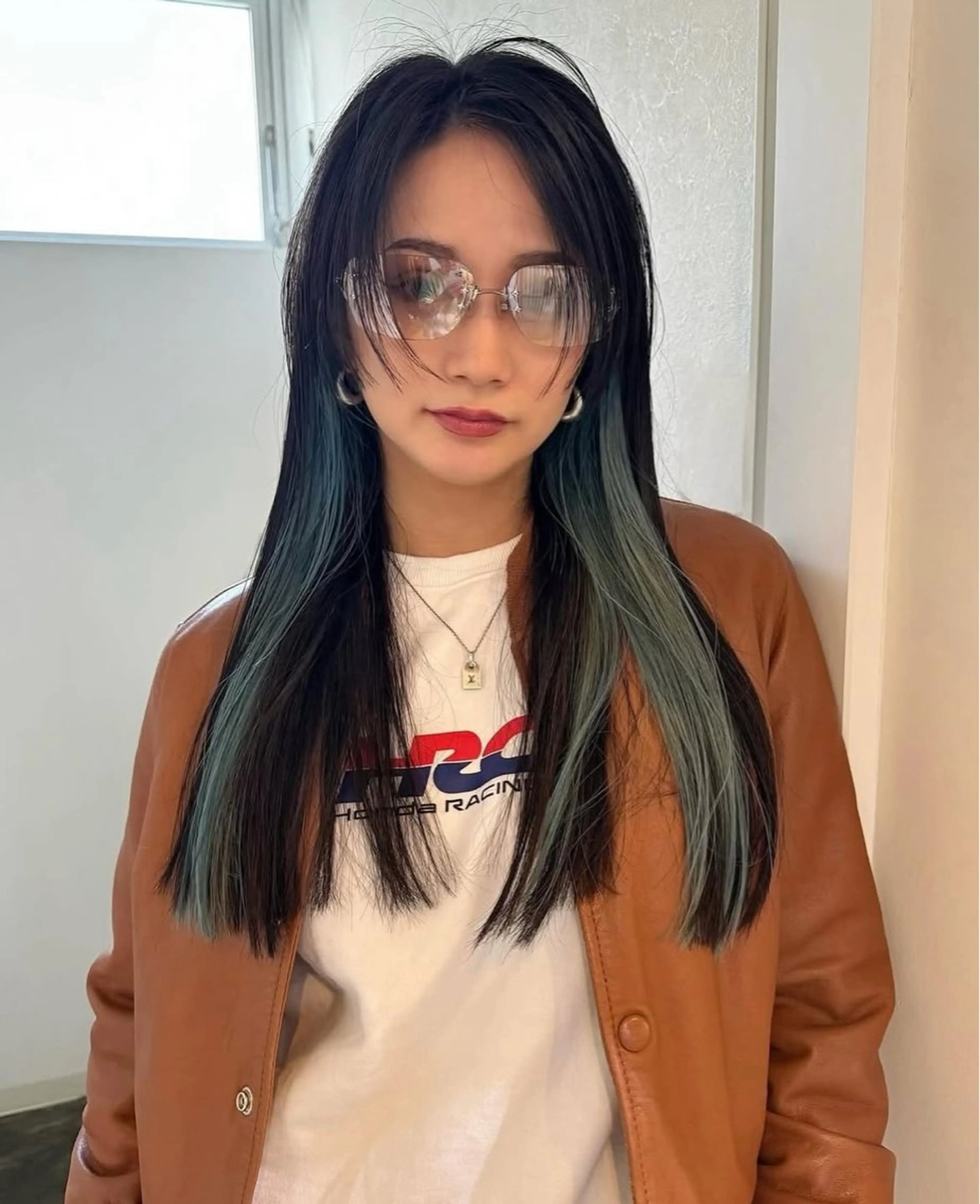 セミロング カラー ブリーチ デザインカラー ダブルカラー ハイライトカラー ハイトーンカラー カット ヘアカラー トリートメント PARKiiiNG 大阪心斎橋/ブリーチのヘアスタイル