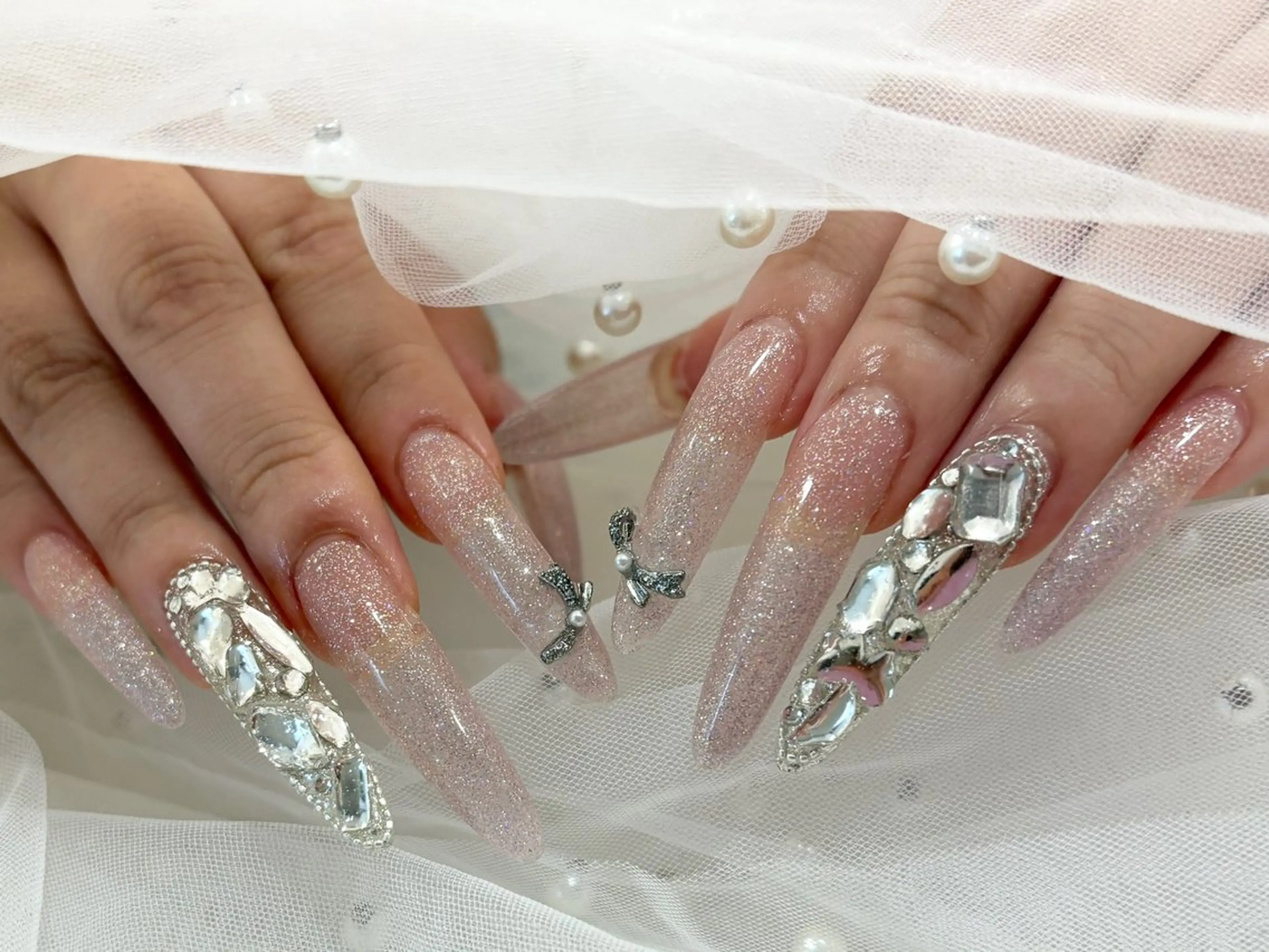 ミディアム 韓国風ヘア ハンドネイル NAIL SALON FLOR所属・ワンホンネイル/ 韓国ネイルMAKIのネイルデザイン