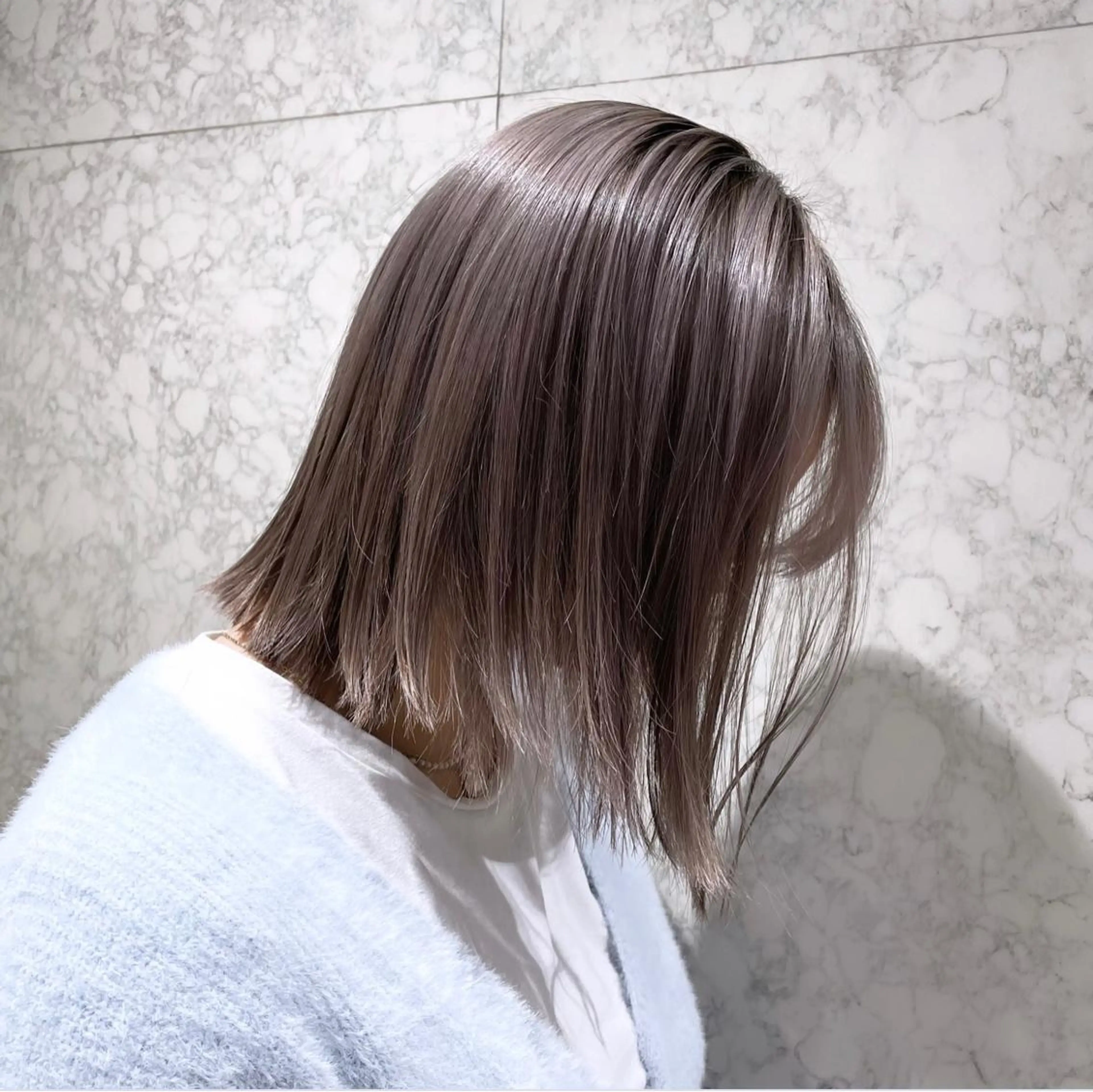 ミディアム カラー パーマ ヘアアレンジ メンズ キッズ ネイル マツエク・マツパ アイブロウ ミディアムパーマ メンズバレイヤージュ メンズブリーチ フェードカット メンズハイライト 髪質改善🇰🇷 レイヤーカット/梅田のヘアスタイル