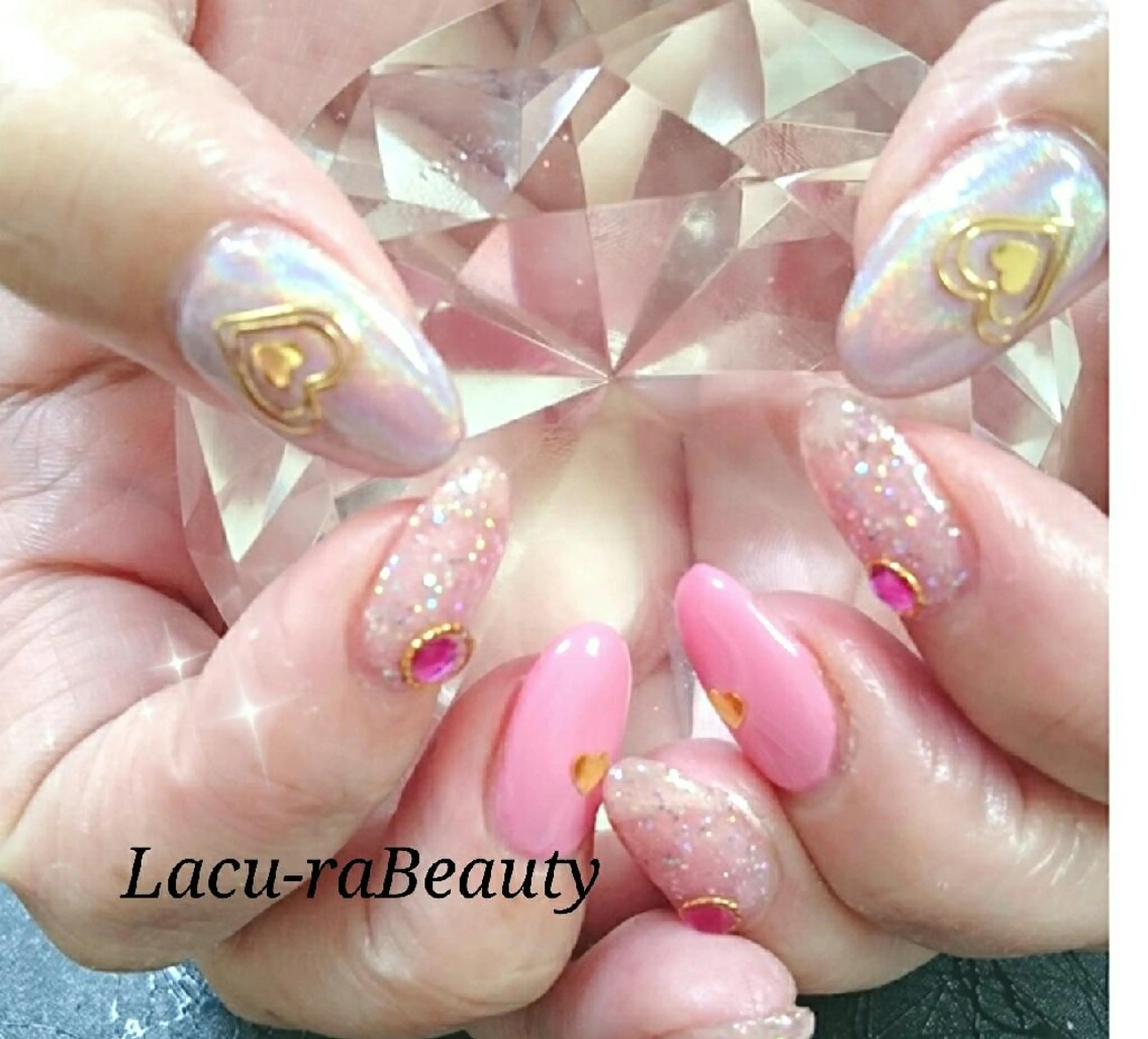 ネイル 小顔と腸の専門店 ラクーラビューティのエステ・リラクイメージ