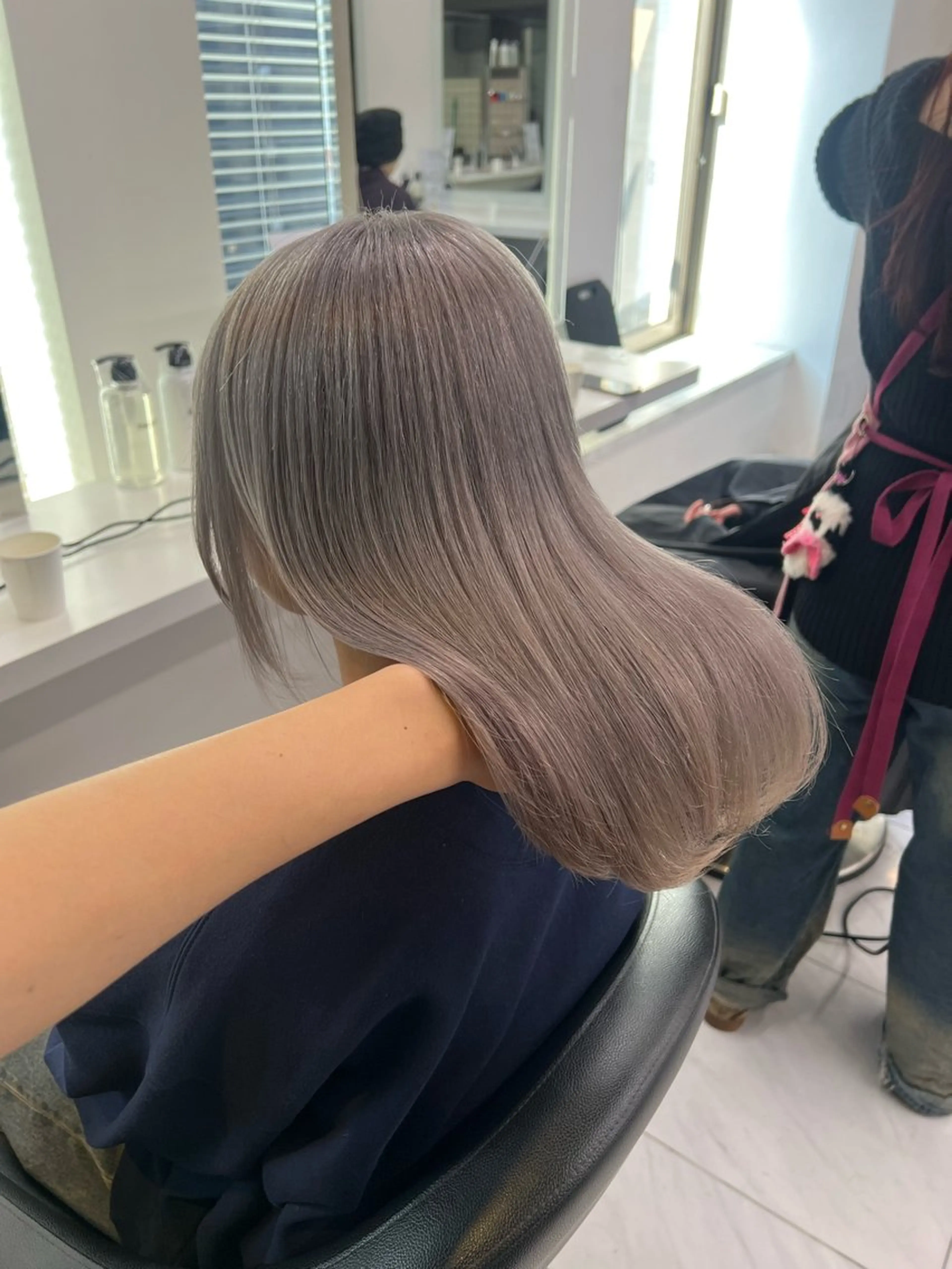 セミロング カラー ヘアカラー 韓国レイヤーカット /REIのヘアスタイル