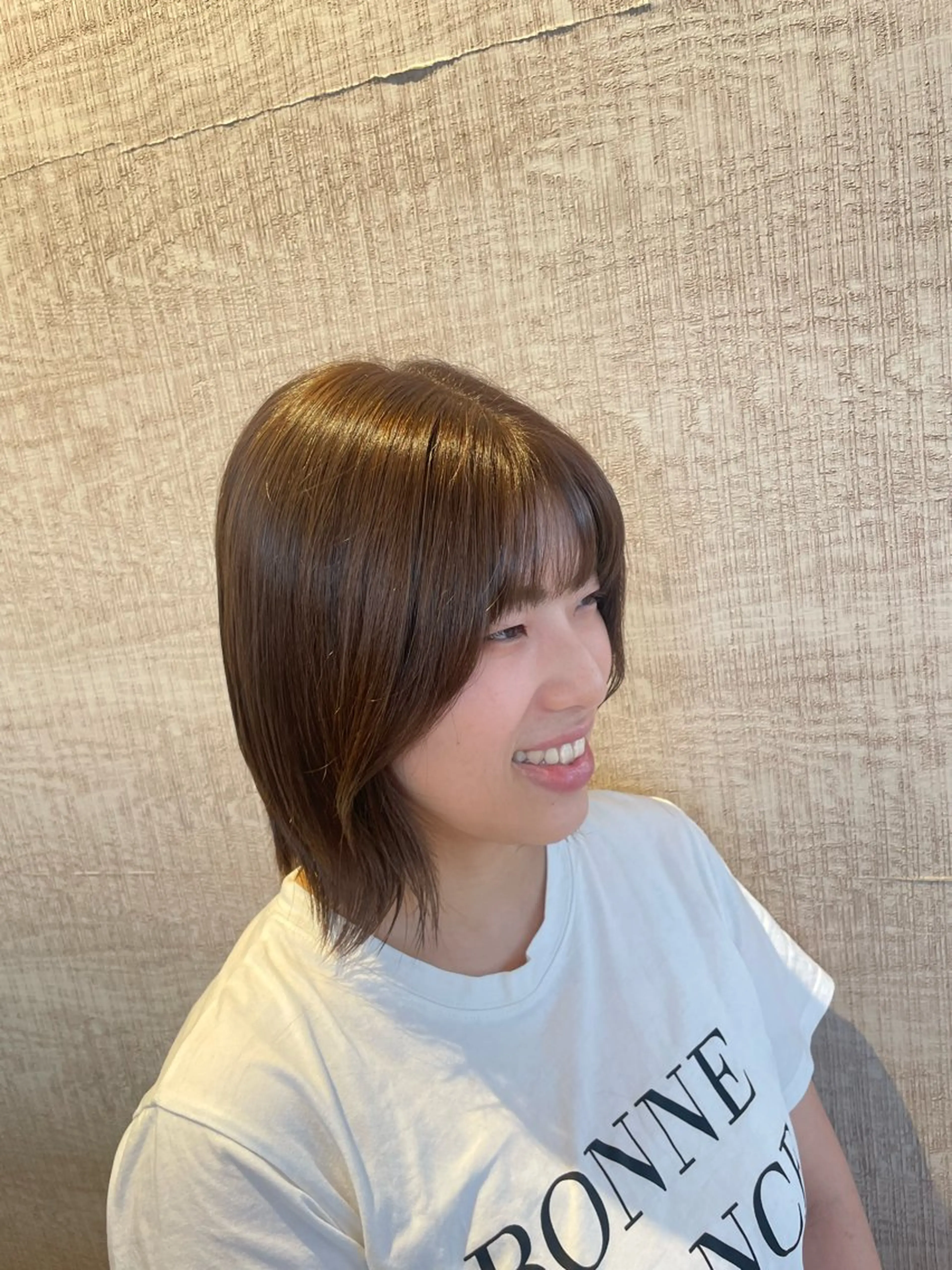 ミディアム 渡辺 恵理佳のヘアスタイル