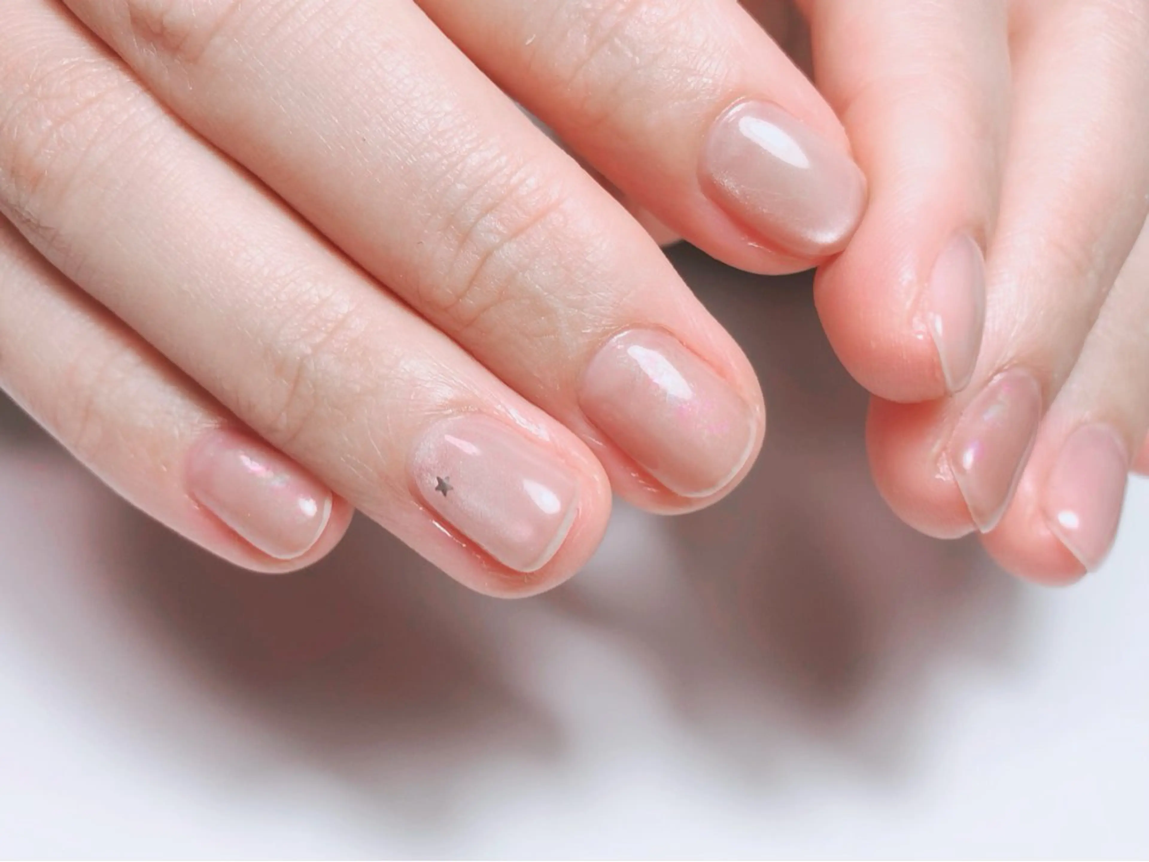 ネイル シンプルネイル atelier in bloomのネイルデザイン