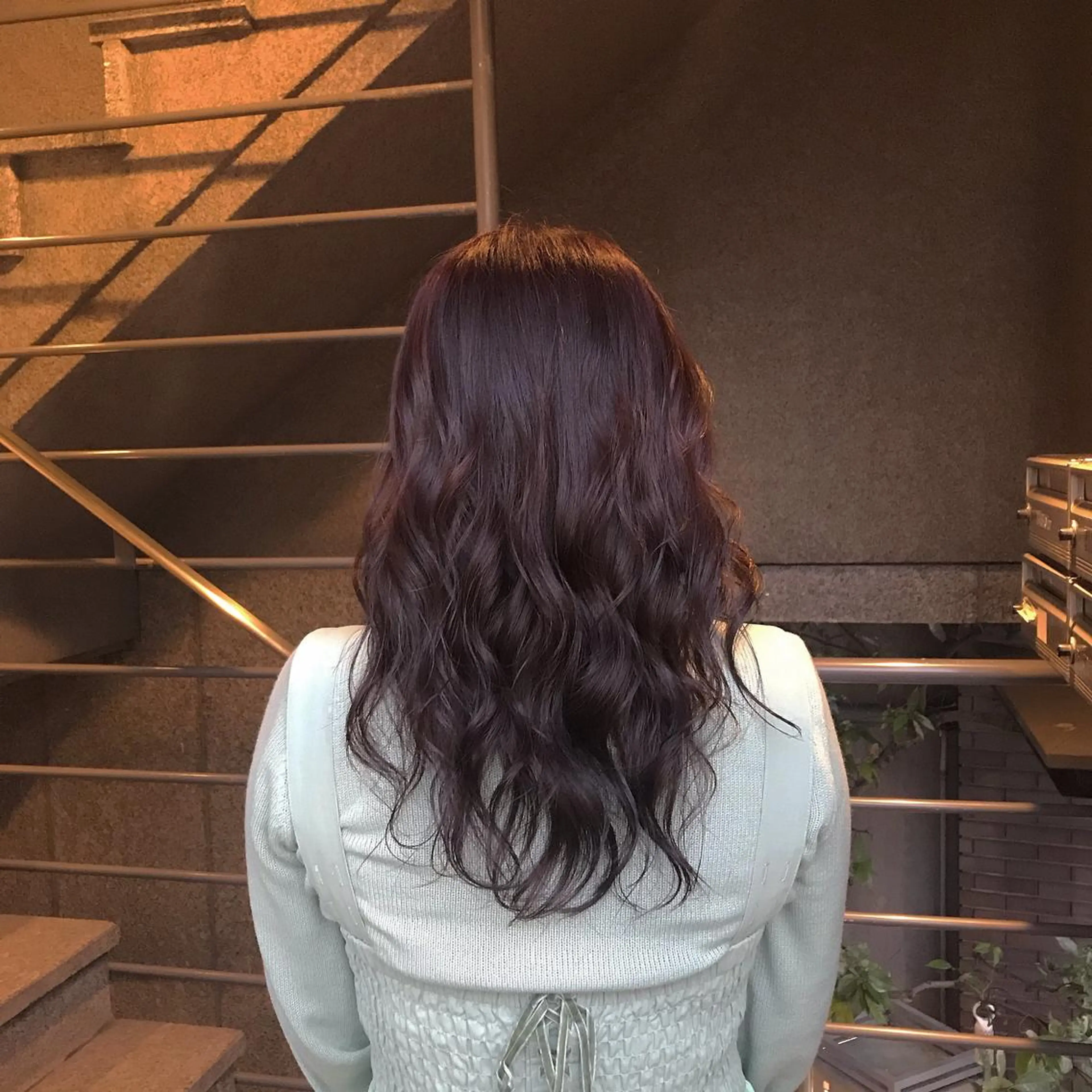 ロング 菅原 彩加のヘアスタイル