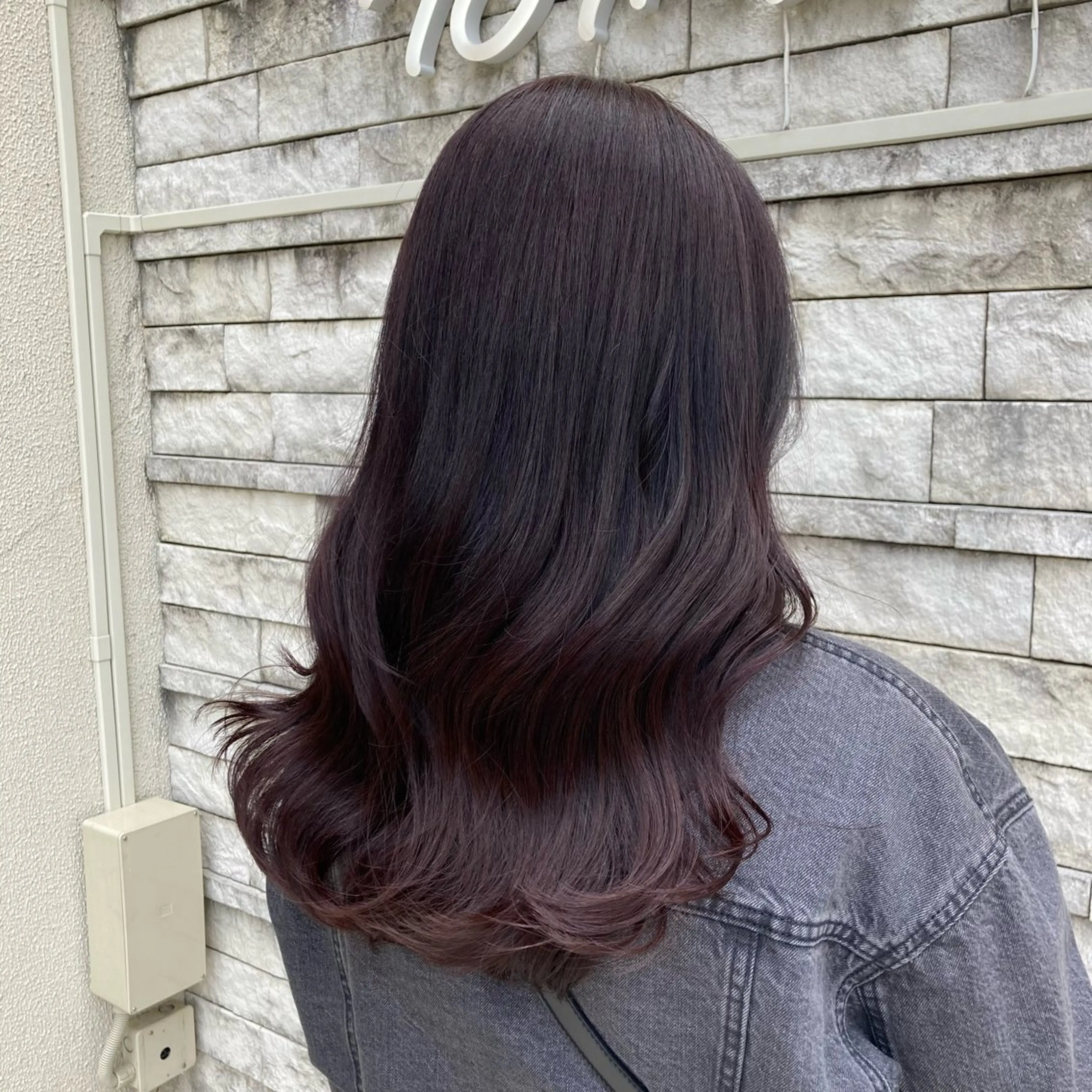 ロング カラー ブリーチ ブリーチなしカラー ヘアカラー ピンクカラー🎀 米津 美佑のヘアスタイル