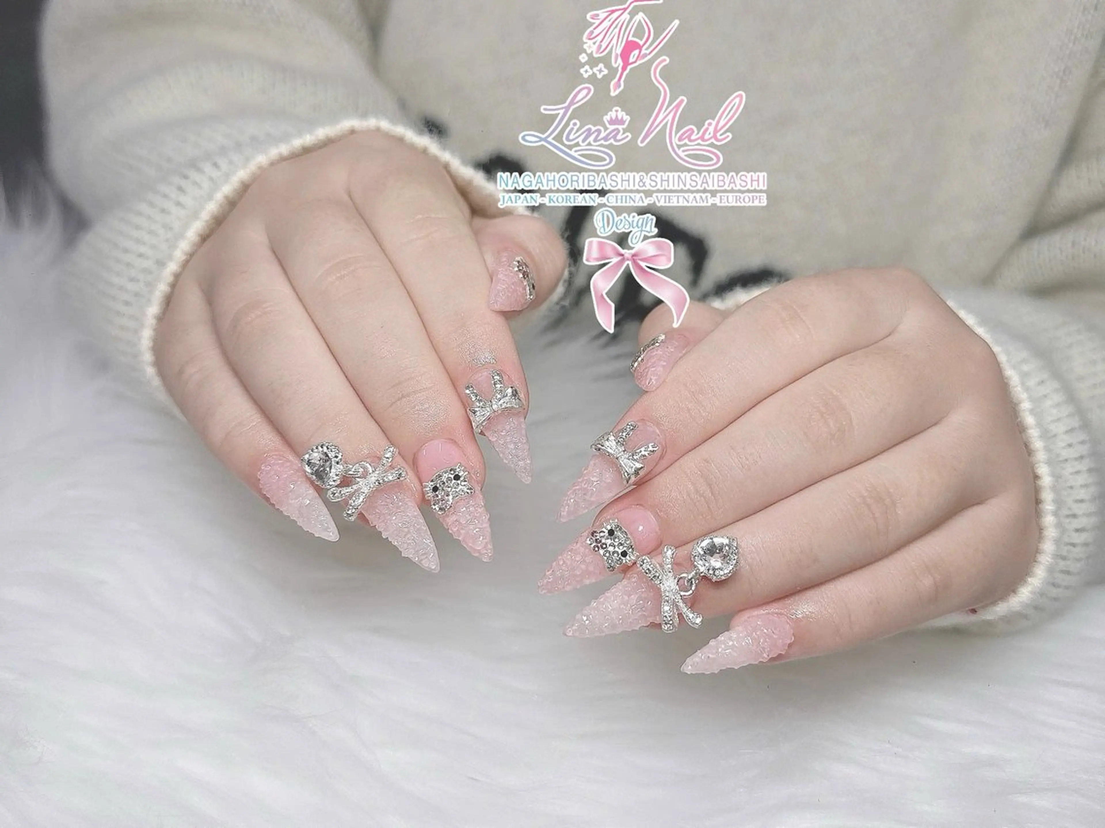 ネイル 冬ネイル クリスマス リナネイル 長堀橋店／東心斎橋店のネイルデザイン