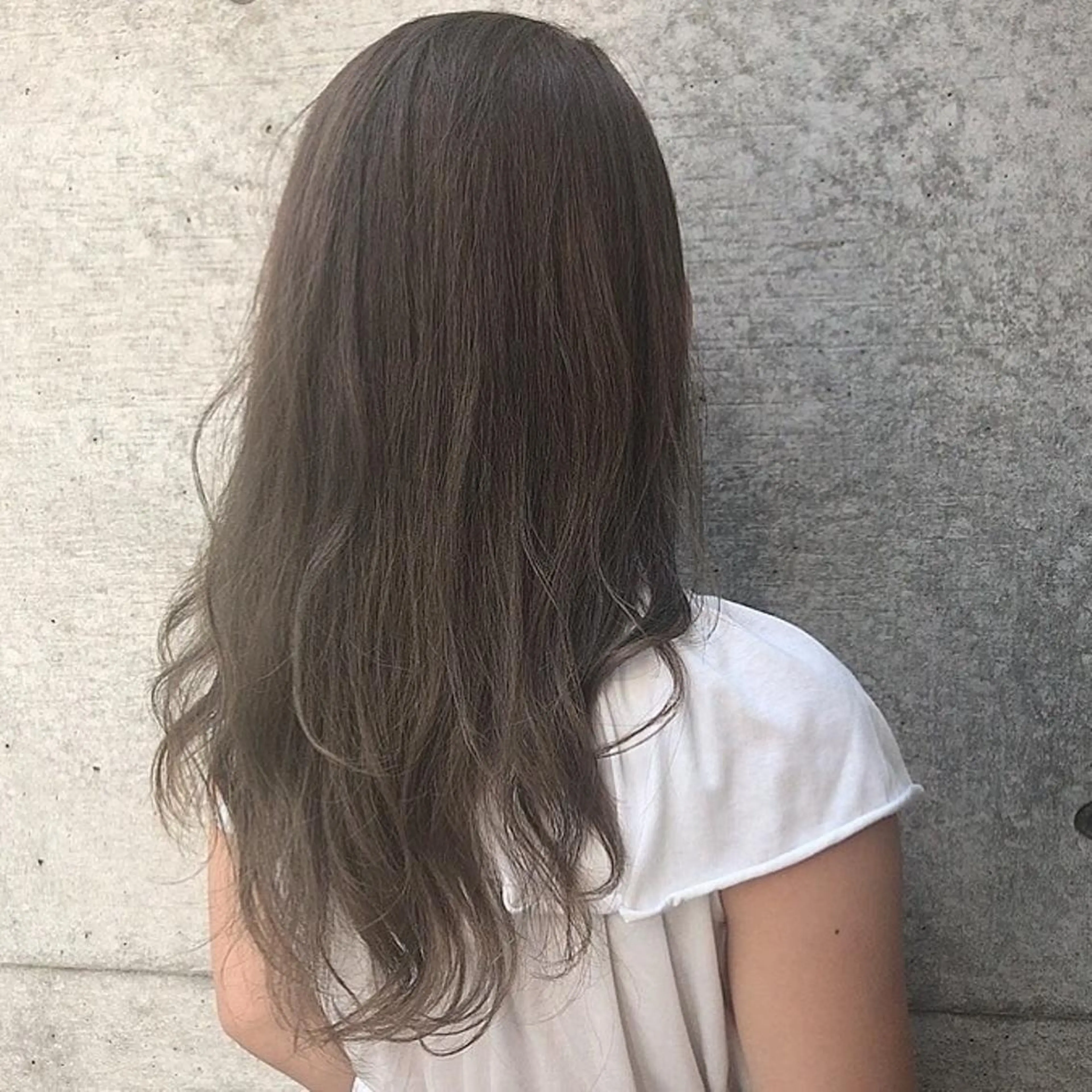 ロング カラー clomus所属・YUKA艶髪 🌸寛ぎ部屋のヘアスタイル