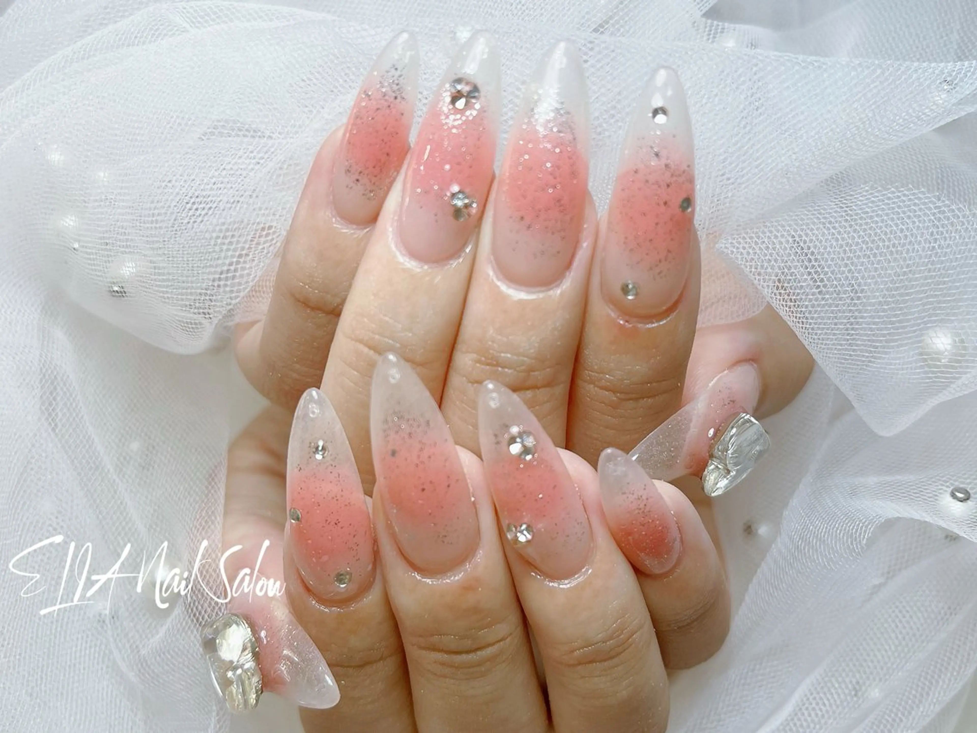 セミロング cici nailのネイルデザイン