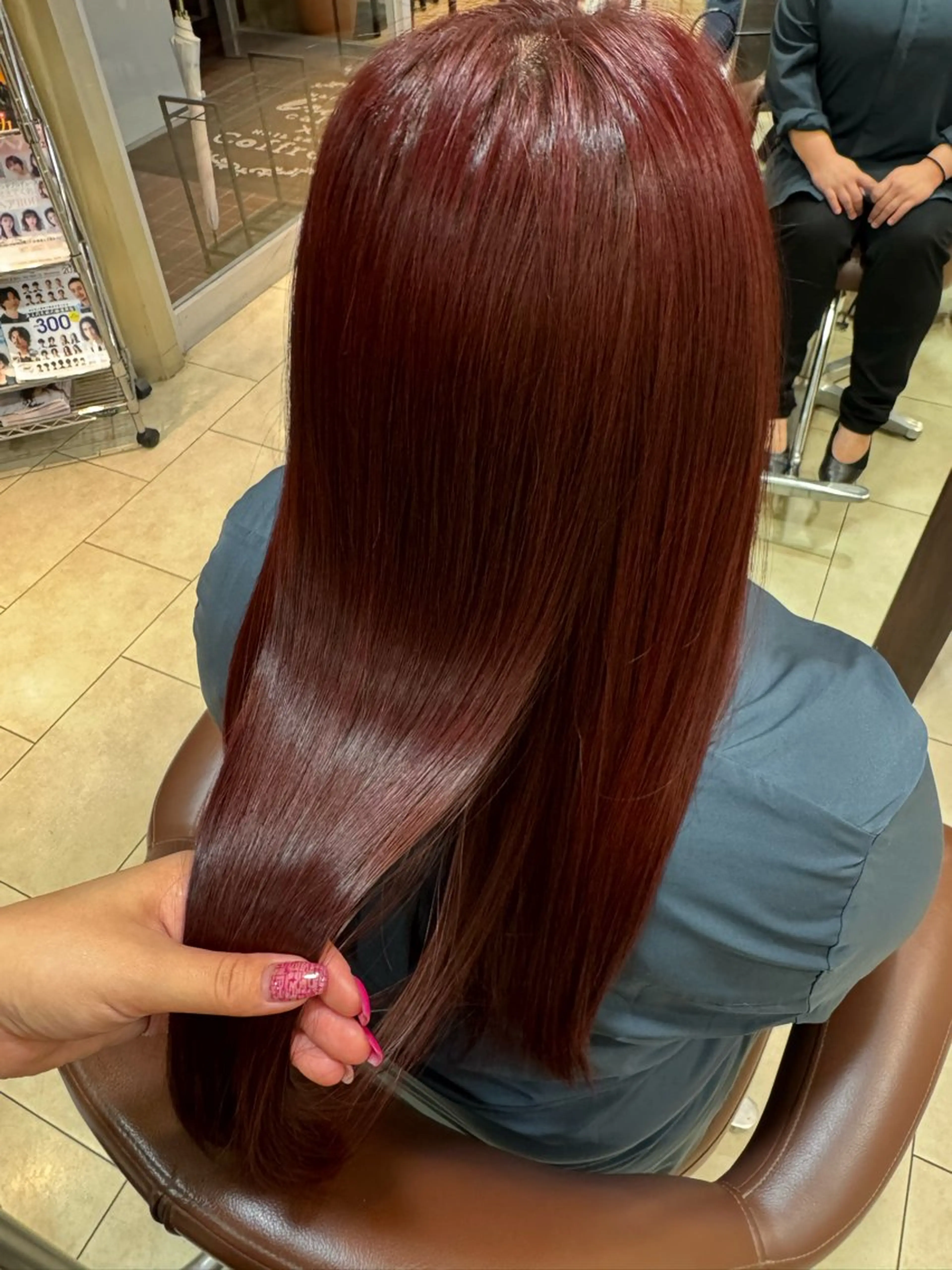 セミロング カラー 🍒暖色カラー🍒 ✨髪質改善✨西村亜弥のヘアスタイル