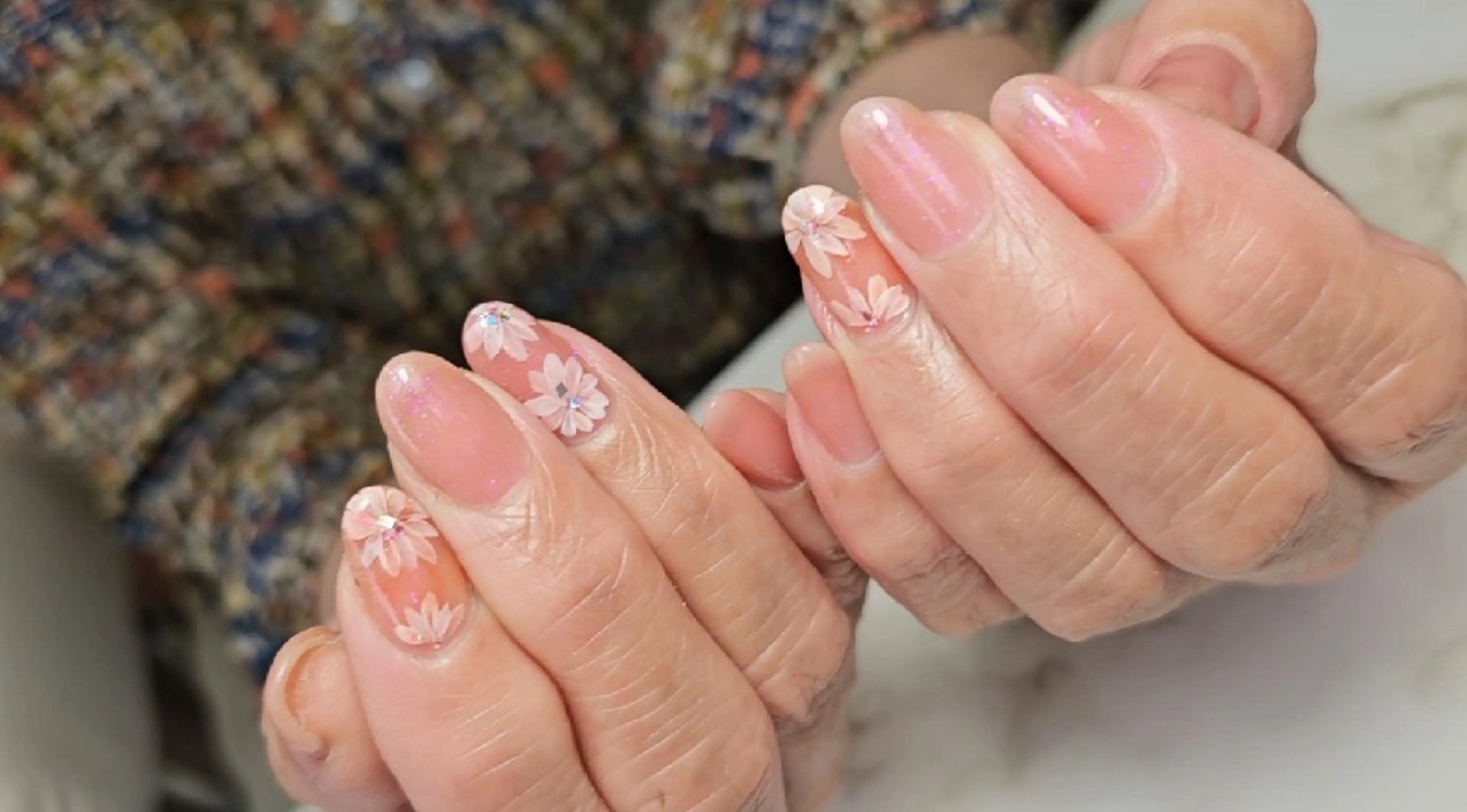 ネイル フラワーネイル Chika  Nail MIRAIのネイルデザイン
