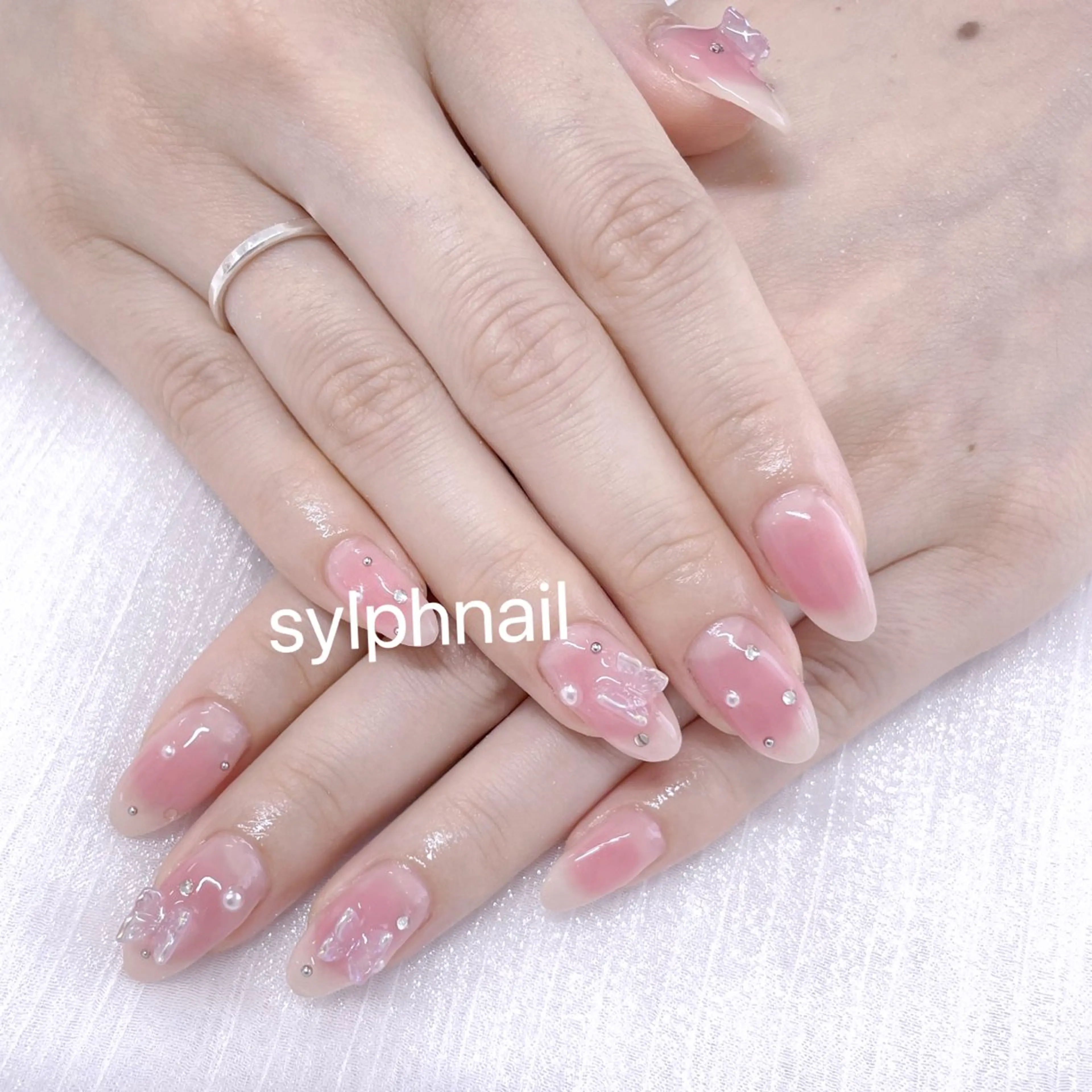 ネイル Trend Nail シルフのネイルデザイン