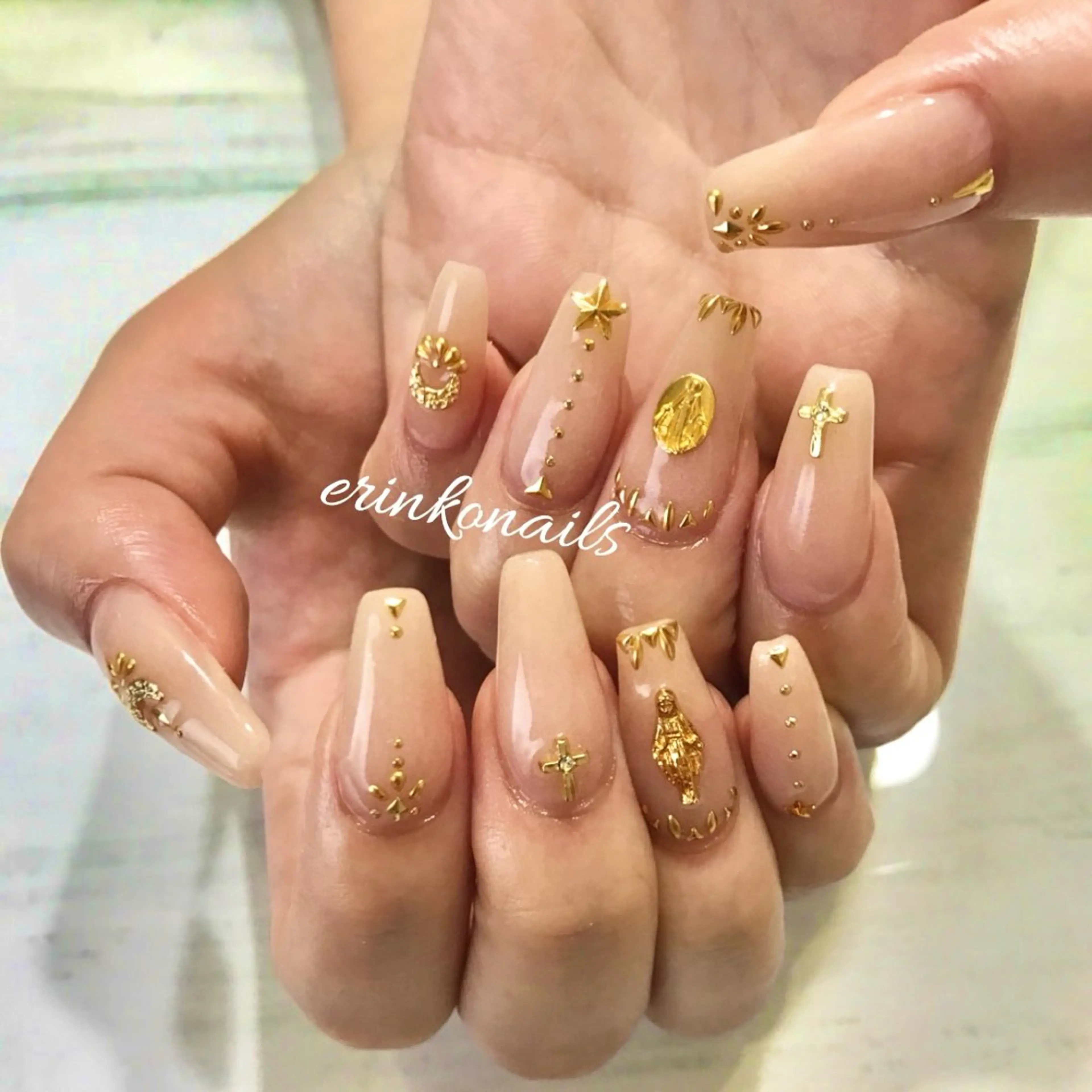 ネイル スカルプネイル Erinko nailsのネイルデザイン