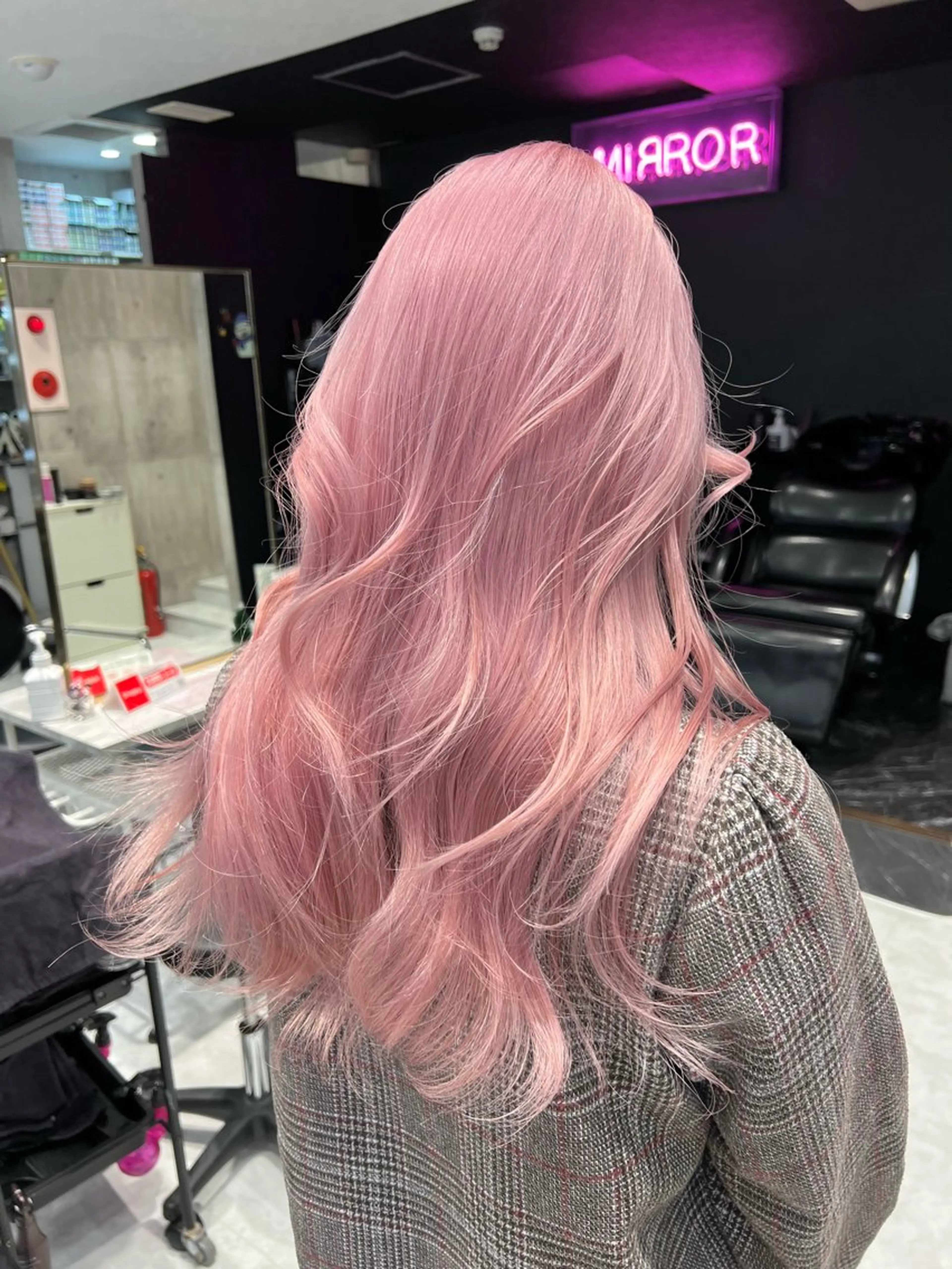 カラー ヘアカラー トリートメント ヘアセット デザインカラー MIKU🦋のヘアスタイル