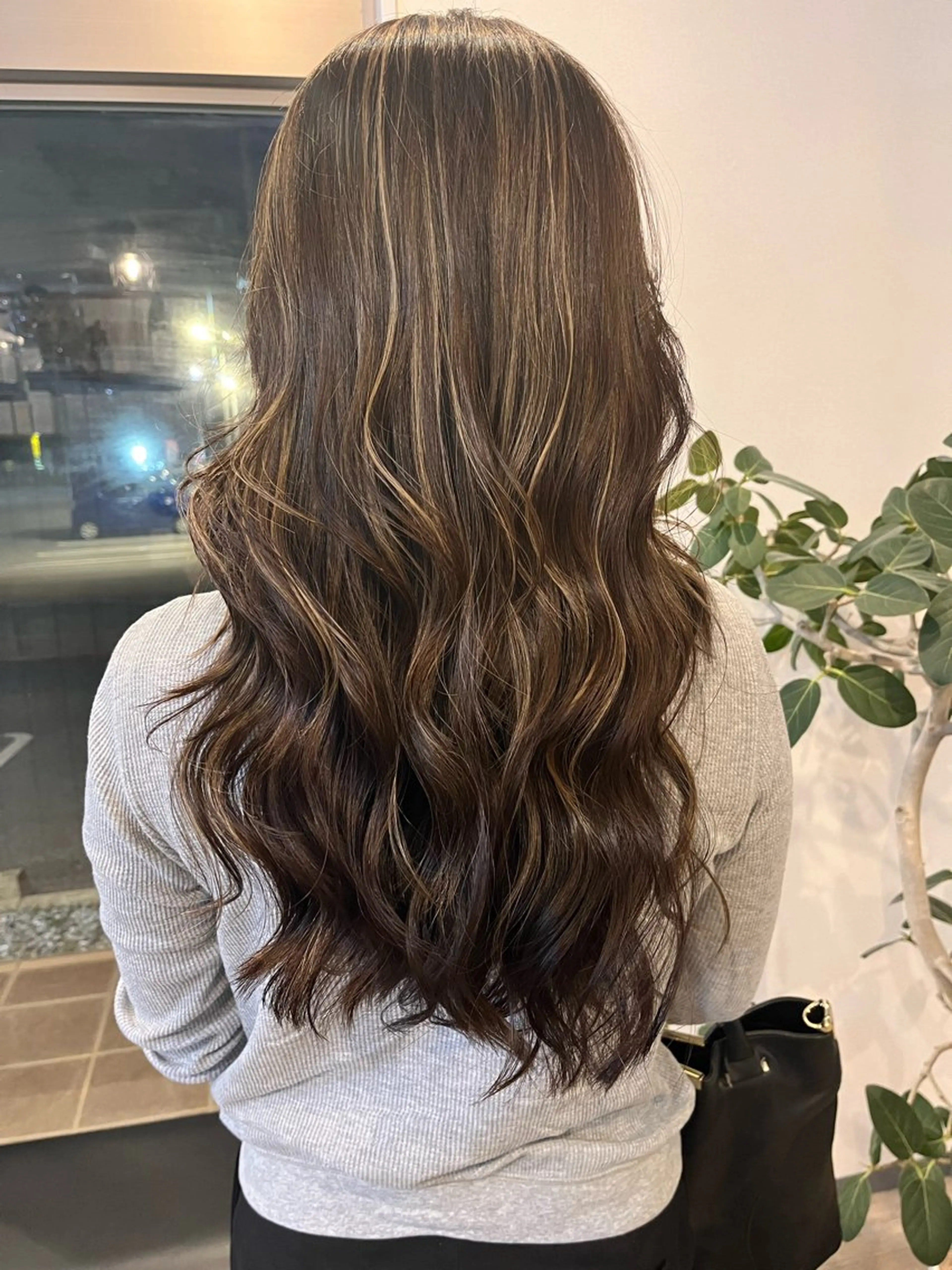 カラー ハイライトカラー G.O.A.T hair所属・Karen ✂︎GOAThairのヘアスタイル