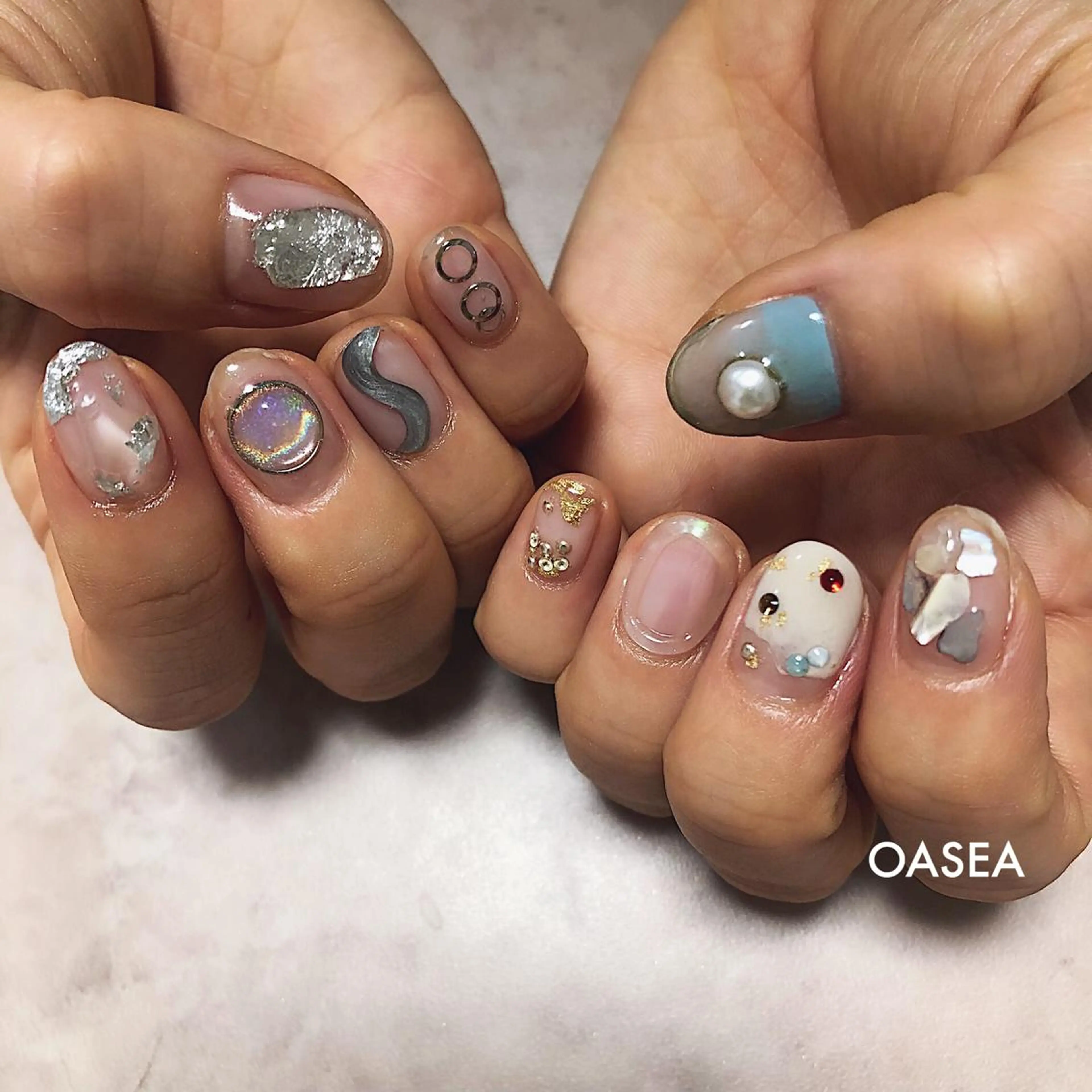 ネイル ハンドネイル 🌞💜 KAORI 🌴のネイルデザイン