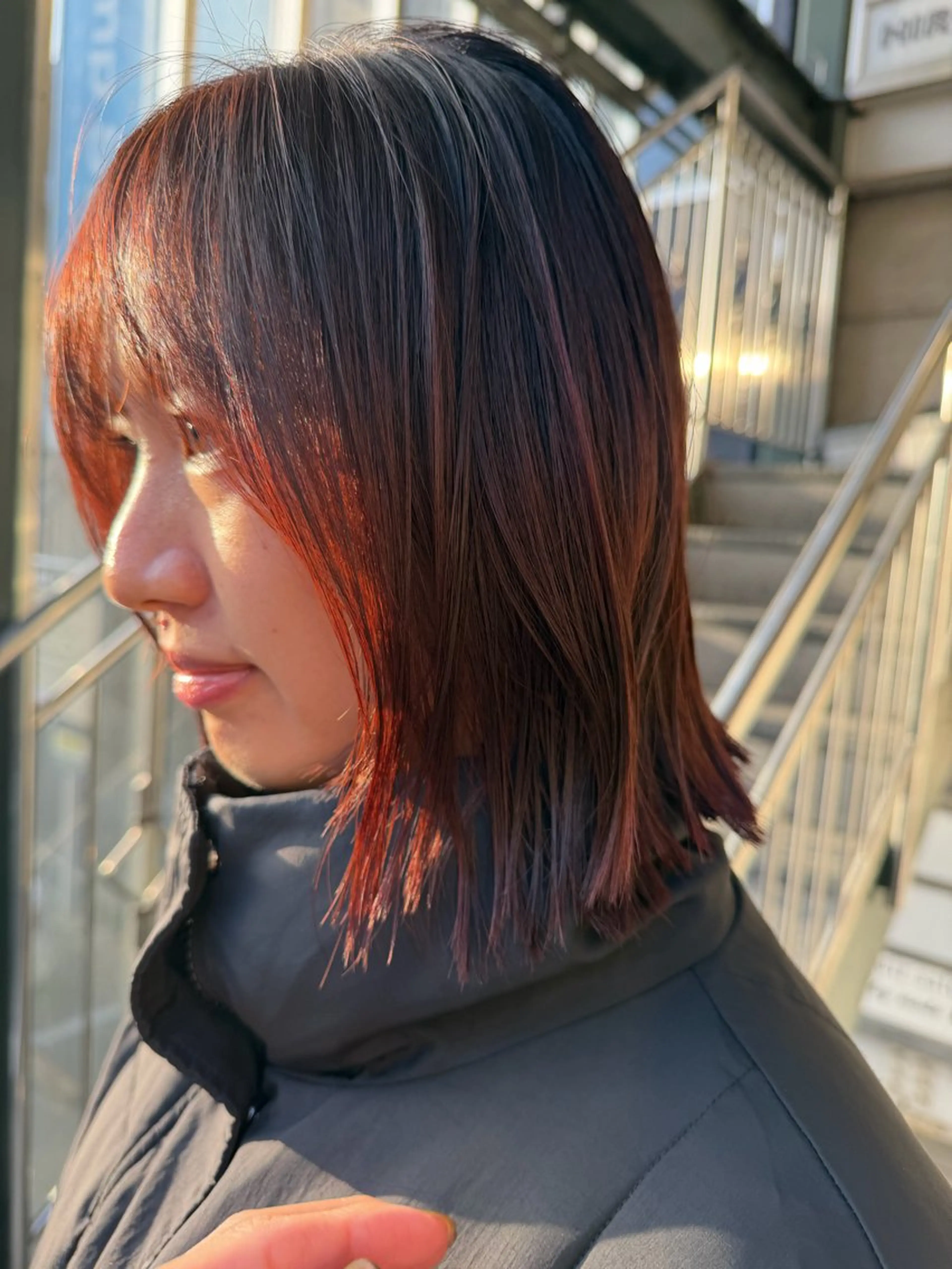 ミディアム 堀岡 さやかのヘアスタイル
