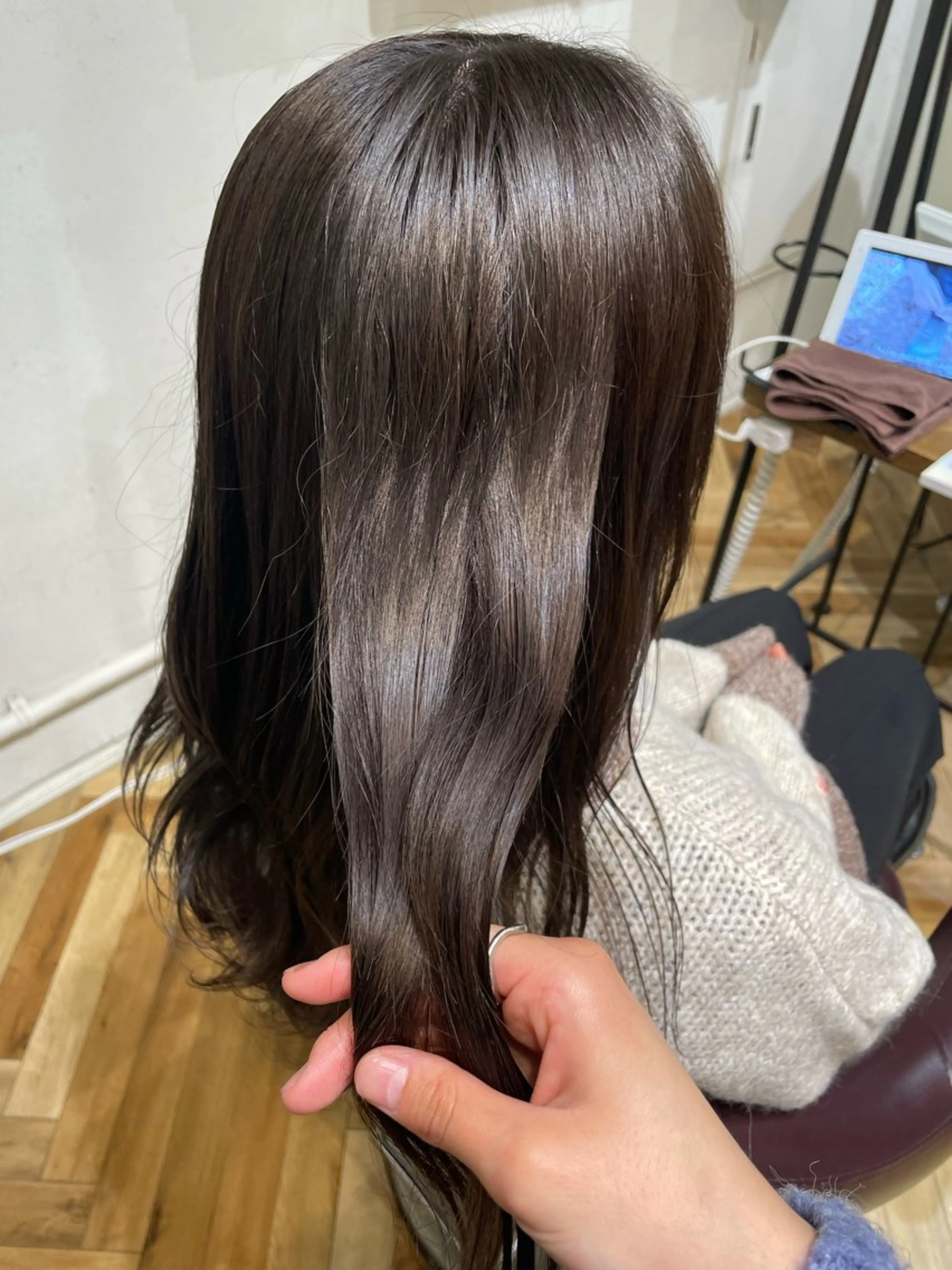 【リピーター様限定】ワンカラー🪻＋クイックトリートメント＋コテ巻き🪽の写真