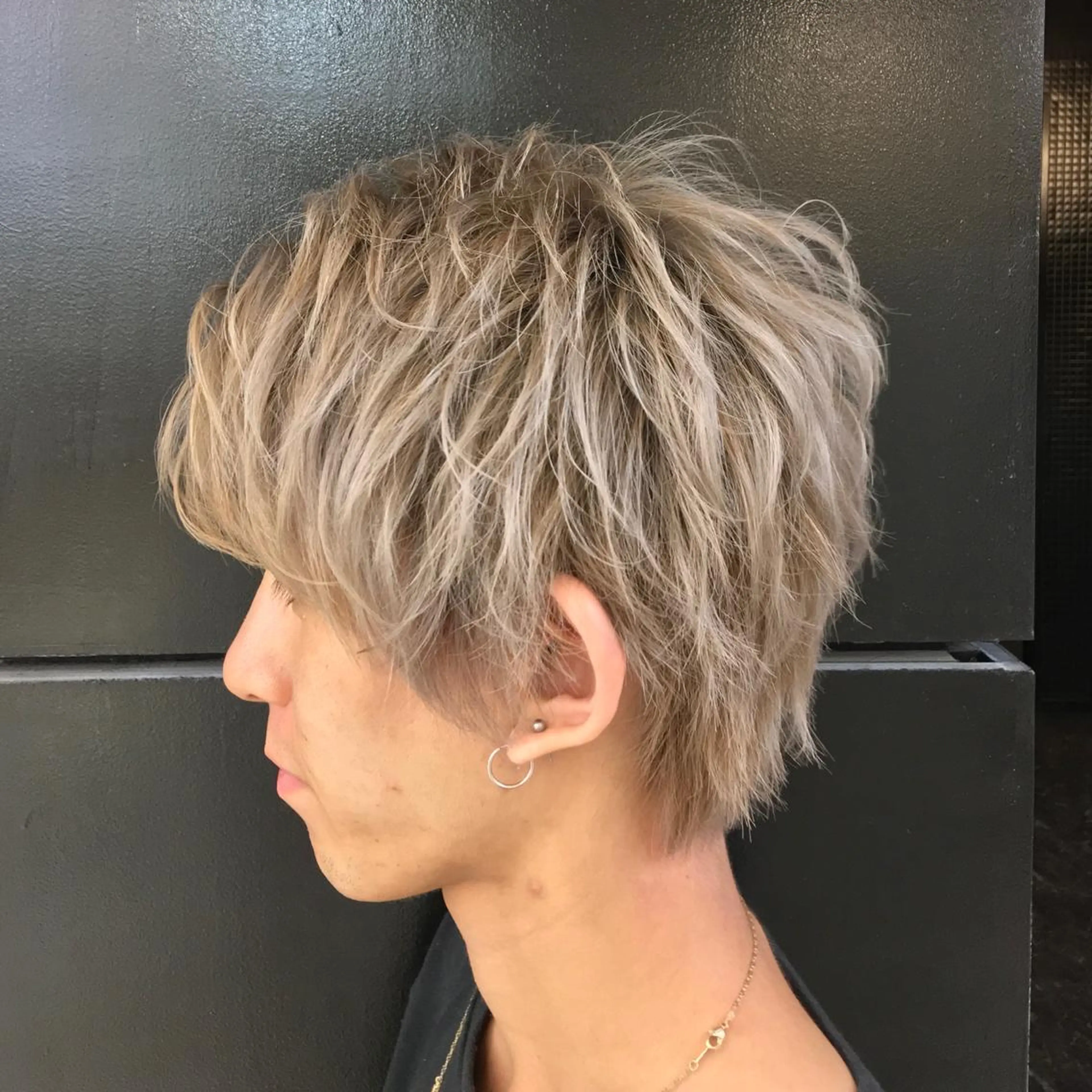 ショート カラー メンズ カット ヘアカラー メンズ特化美容師/ 藤戸 椋のヘアスタイル