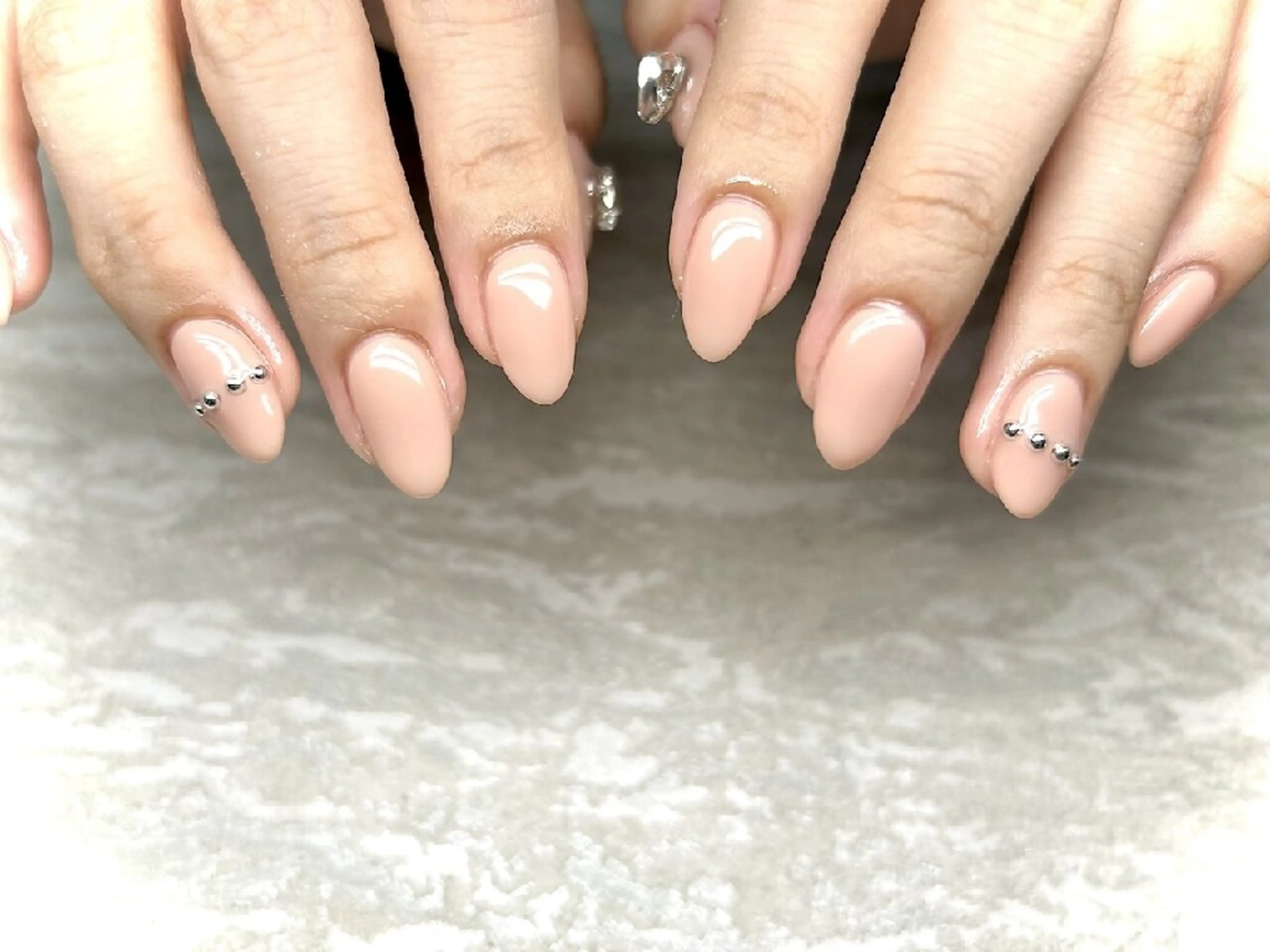 ネイル アートネイル ハート 韓国ネイル 持ち込み ニュアンスネイル ハンドネイル JULIE NAILのネイルデザイン