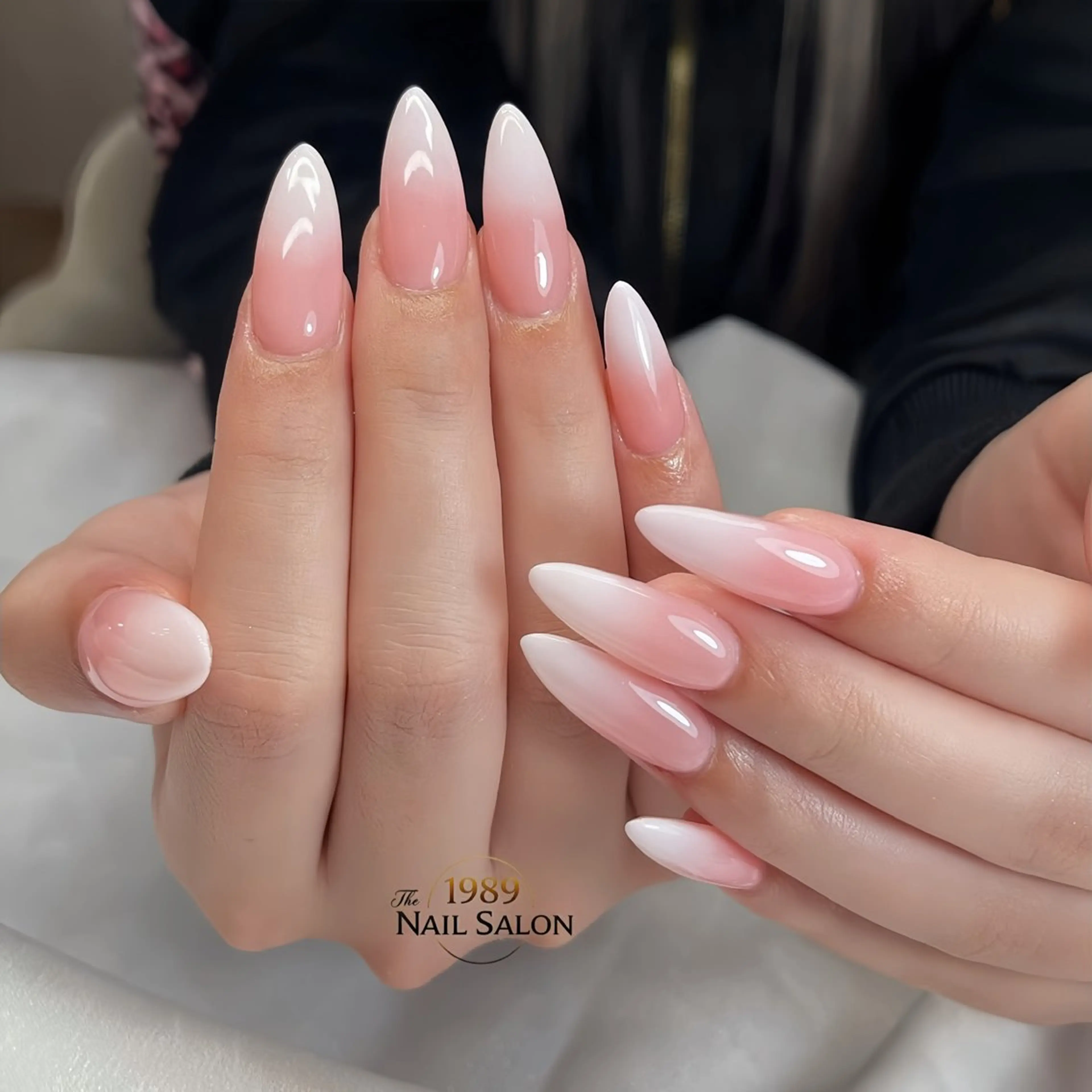 ネイル グラデーション ハンドネイル The 1989 Nail Salonのネイルデザイン