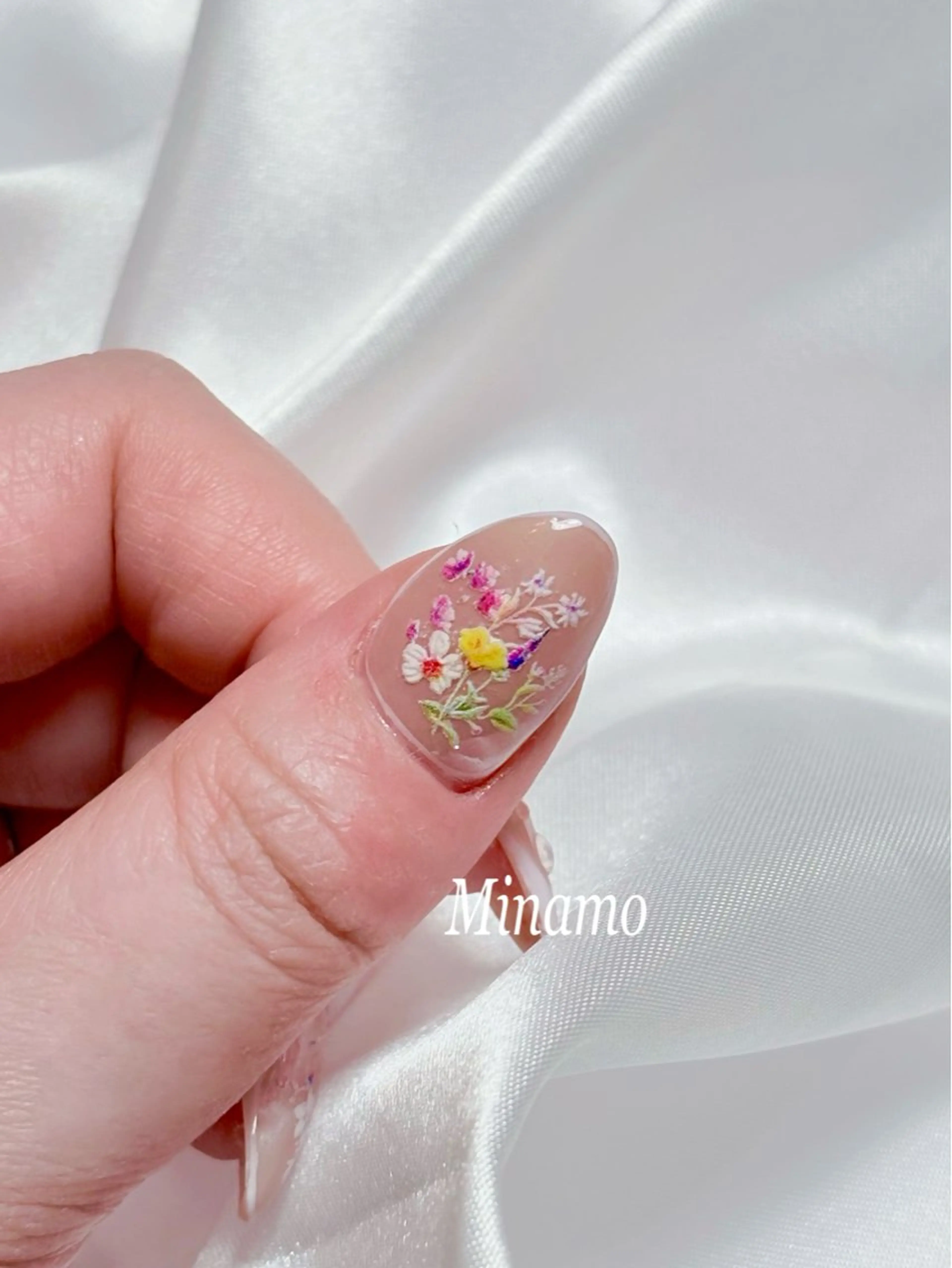 ネイル ハンドネイル Minamo 🩵のネイルデザイン