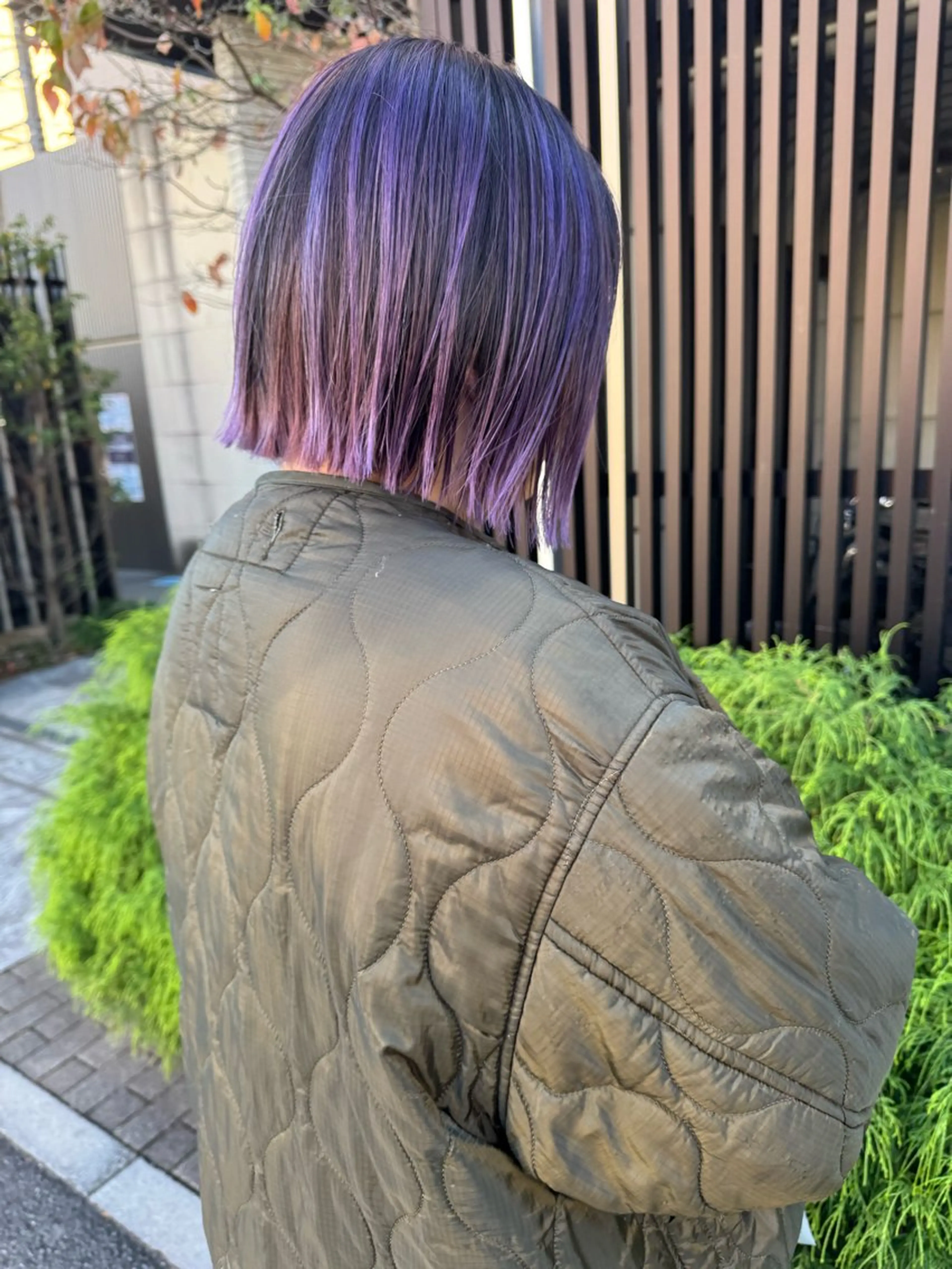 ミディアム パープルカラー 伊藤 一樹のヘアスタイル