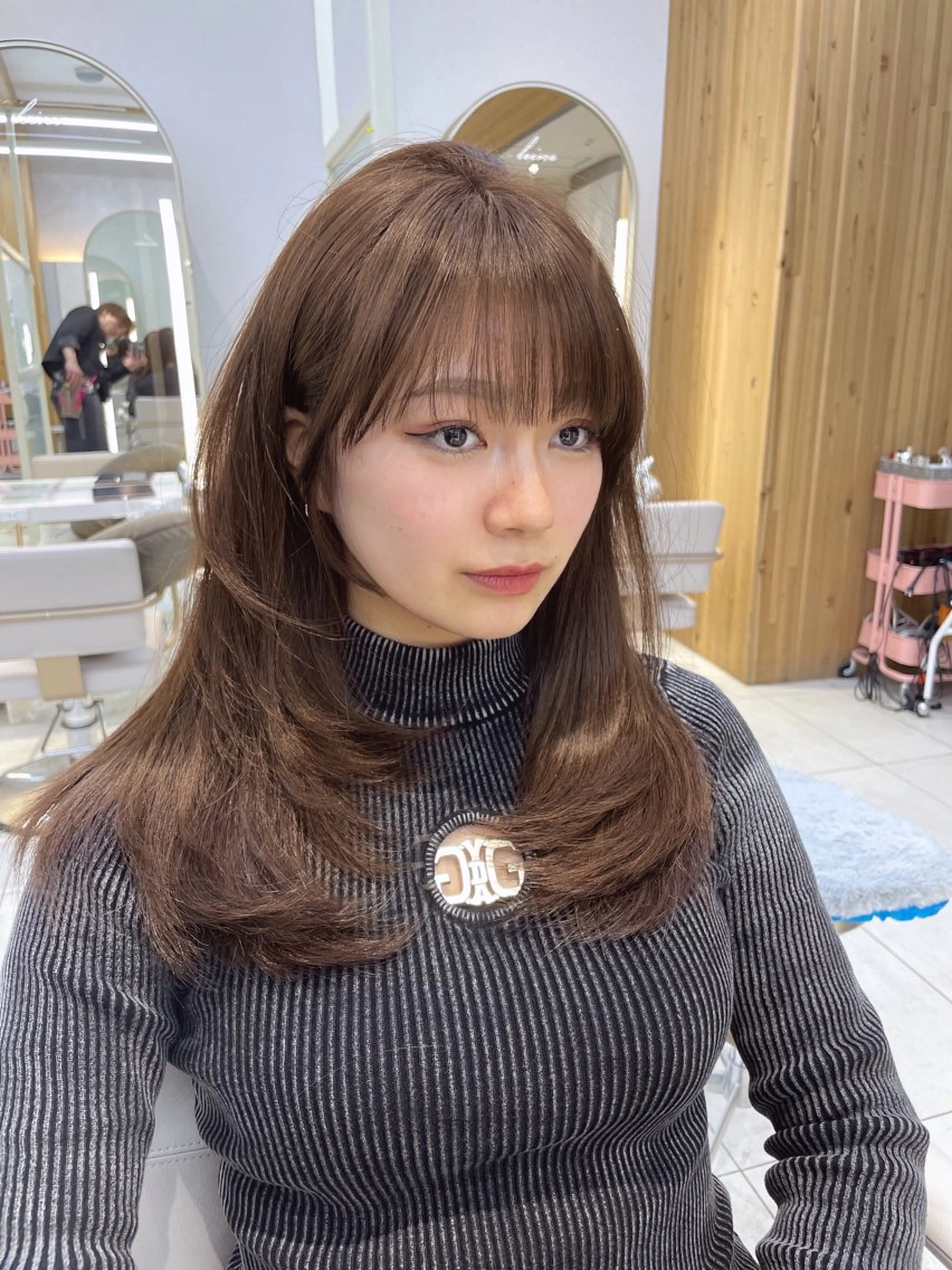 ミディアム カット ヘアカラー トリートメント 顔周り/透明感カラー /韓国ヘア/TAKUのヘアスタイル