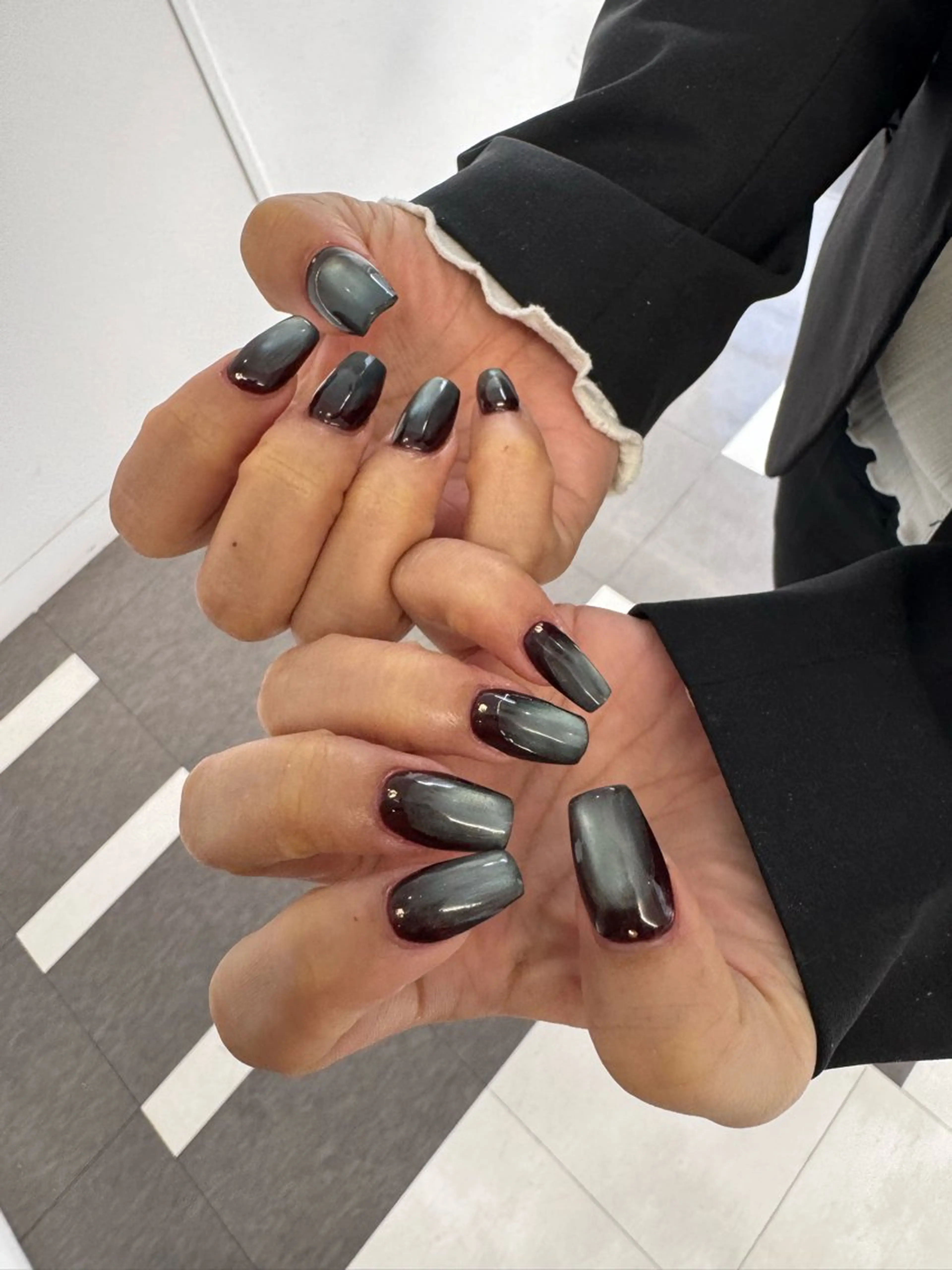 ミディアム ハンドネイル emunail maiのネイルデザイン