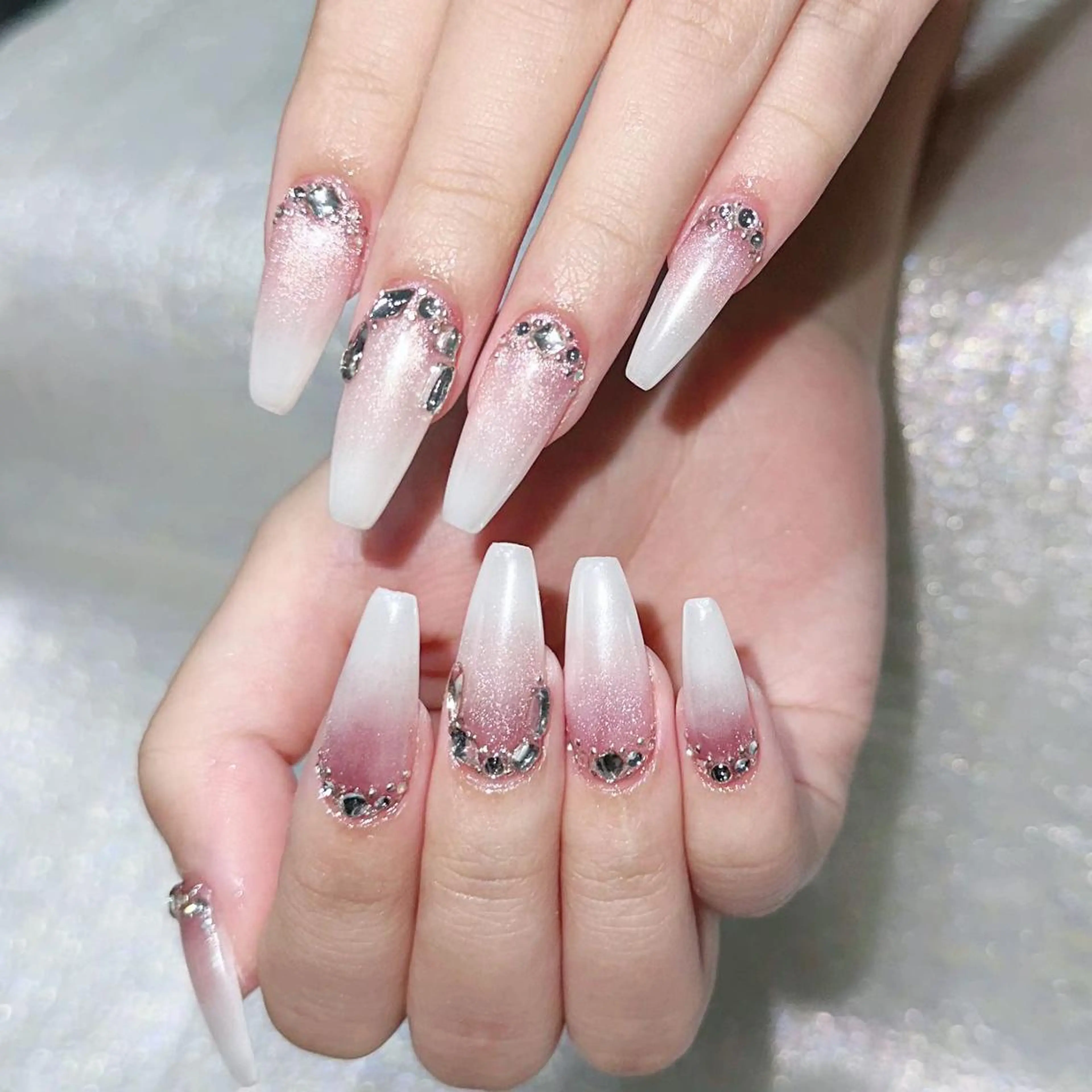 ネイル ハンドネイル Queens みなみのネイルデザイン