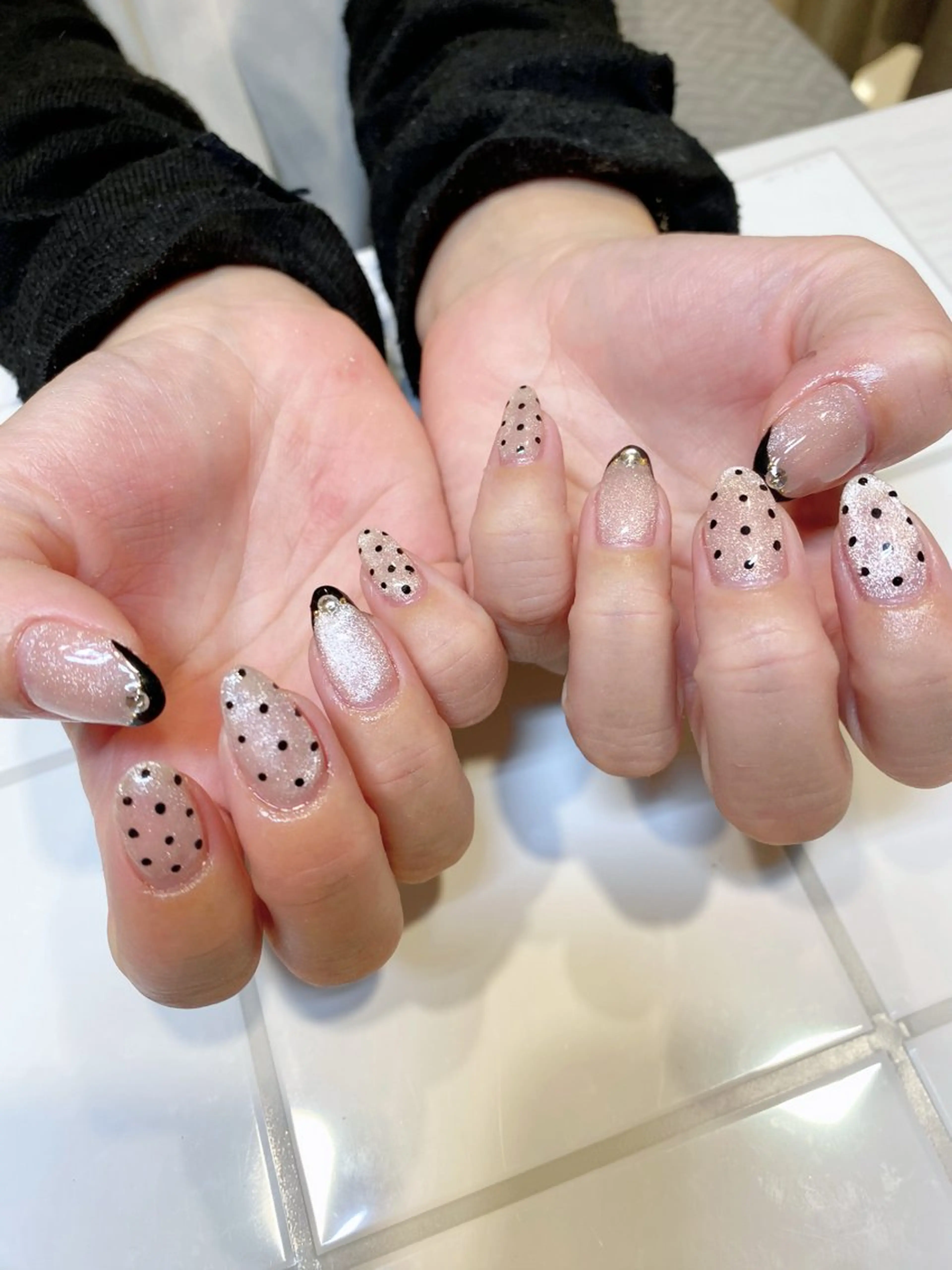 ネイル ドライヘッドスパ専門店ユメミルゆりかご所属・VIVIT 久宝寺店のネイルデザイン