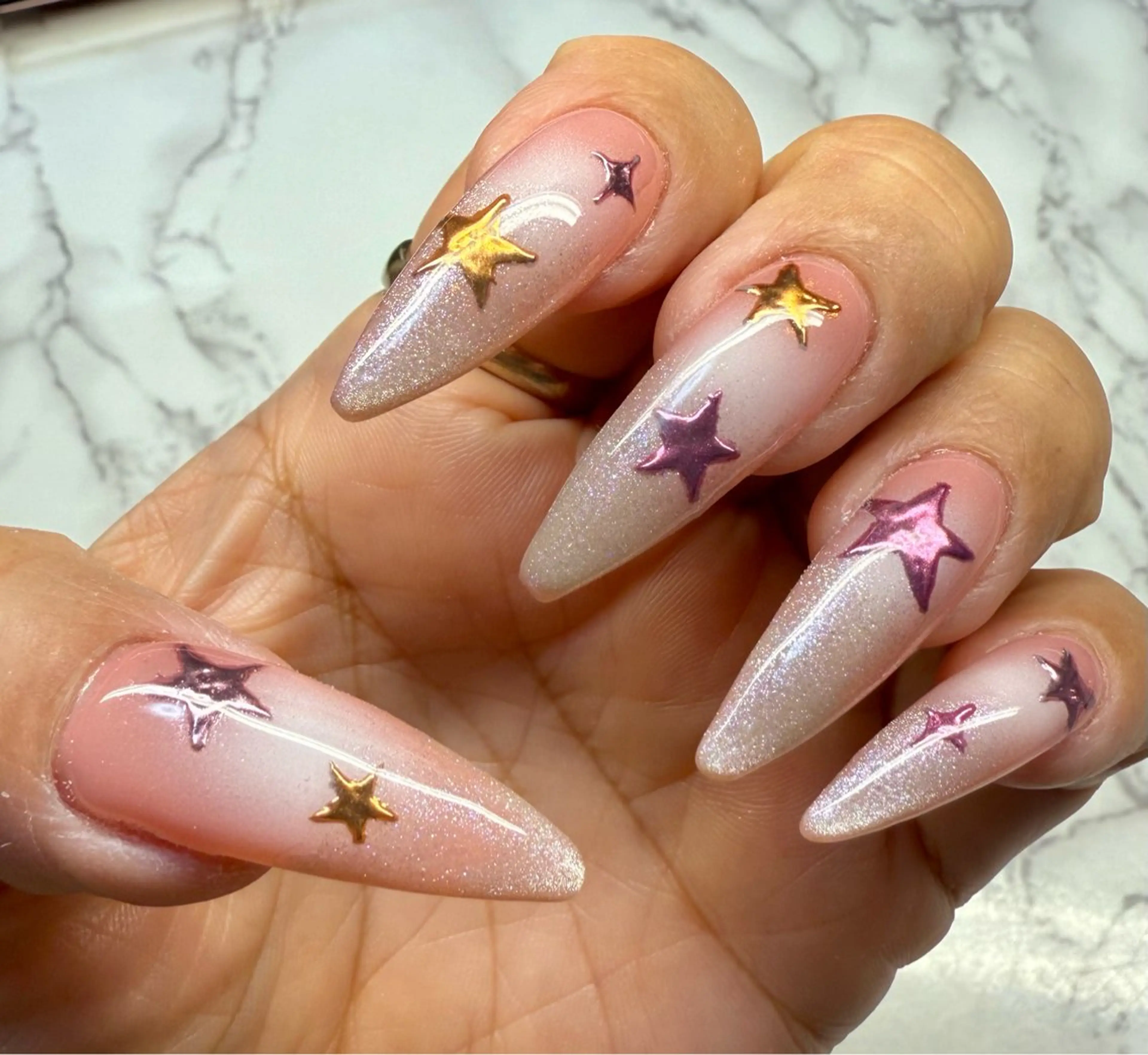 ネイル アートネイル チークネイル フレンチネイル キラキラネイル マグネットネイル M.N_ nailのネイルデザイン