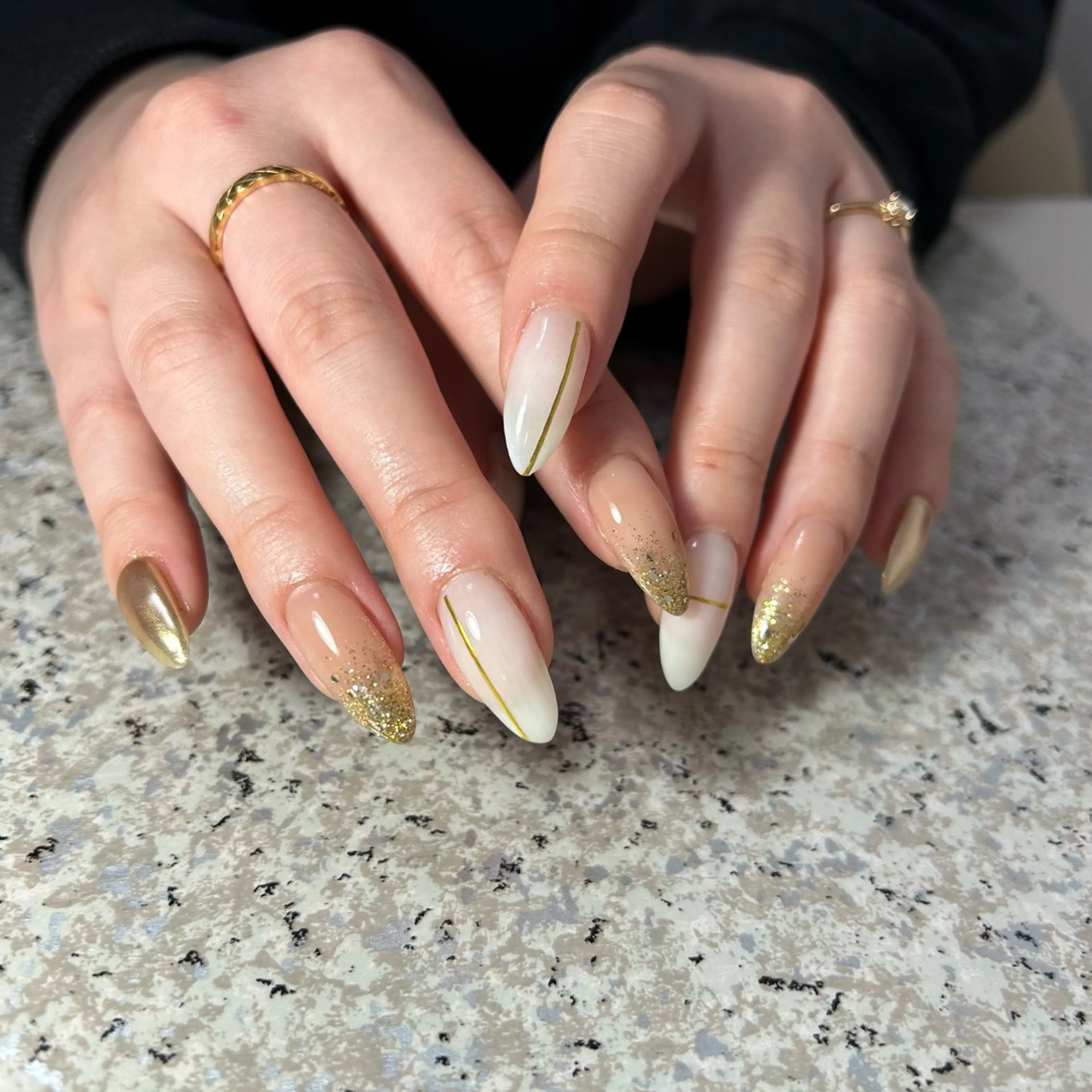 ネイル ハンドネイル nailroom‪ sb‪‪𓈒𓂂𓏸のネイルデザイン