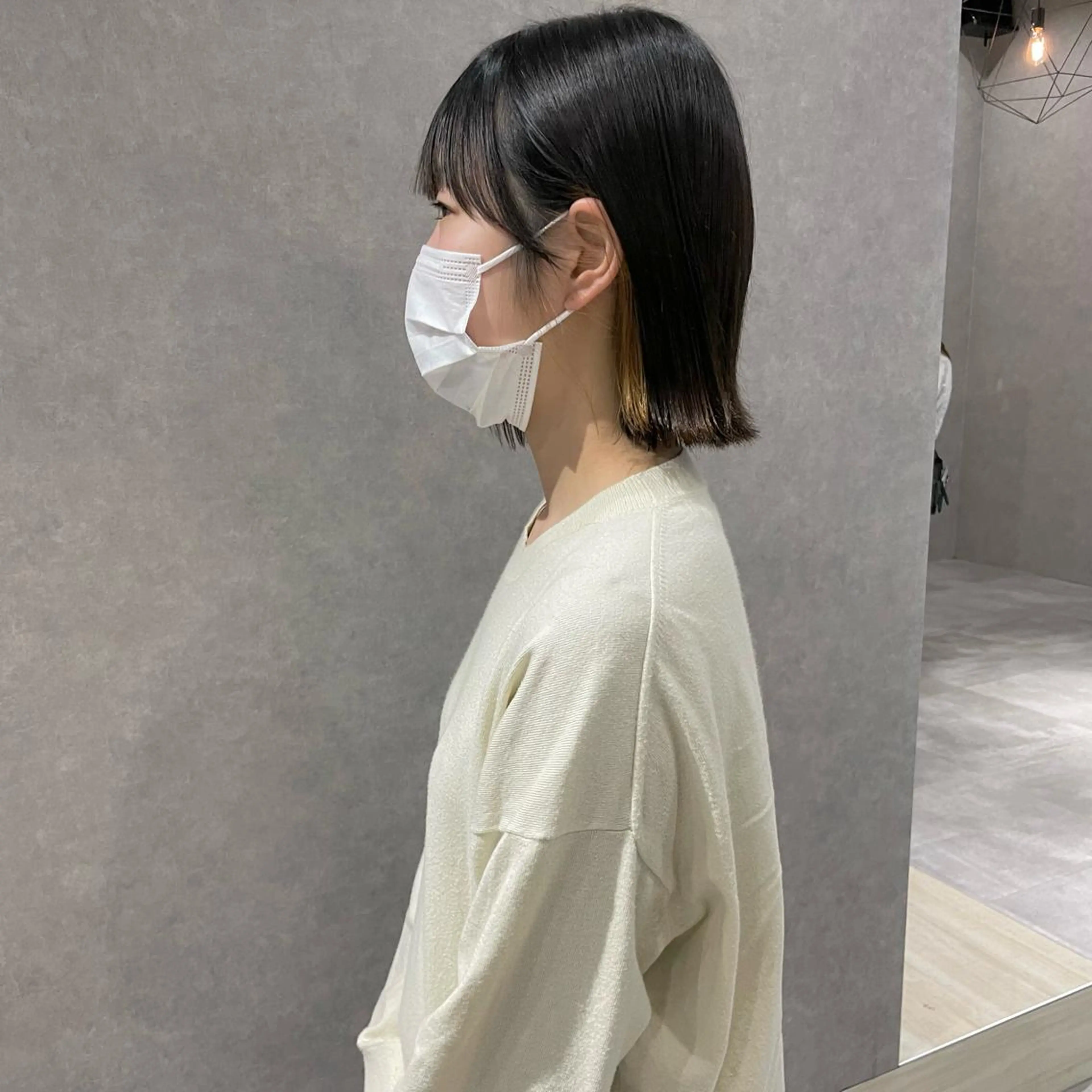 ショート カラー 顔周りカット はちすか るかのヘアスタイル