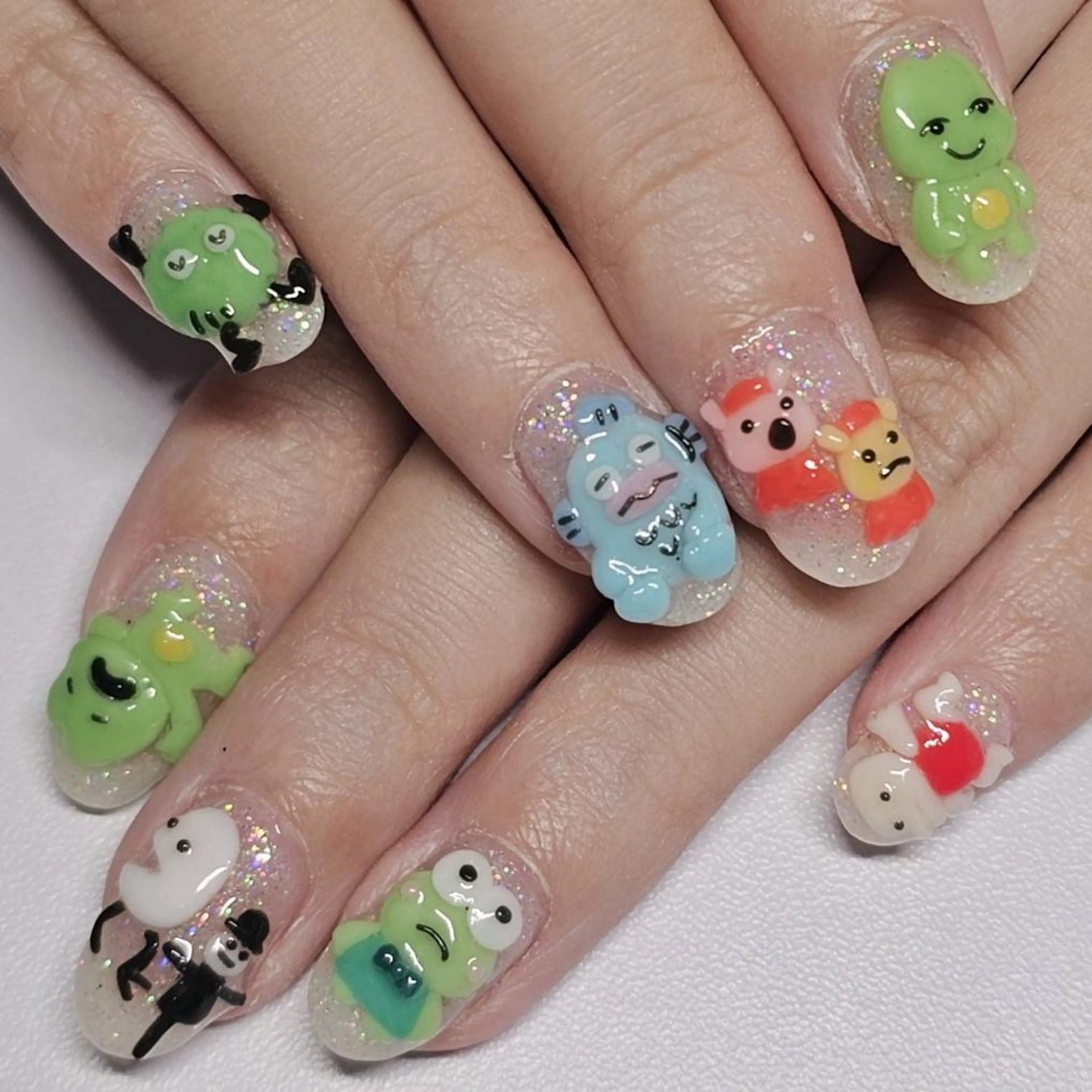 ネイル アートネイル クリアネイル ラメ(グリッター) ワンカラーネイル ホワイト ハンドネイル よしだ ひろきのネイルデザイン