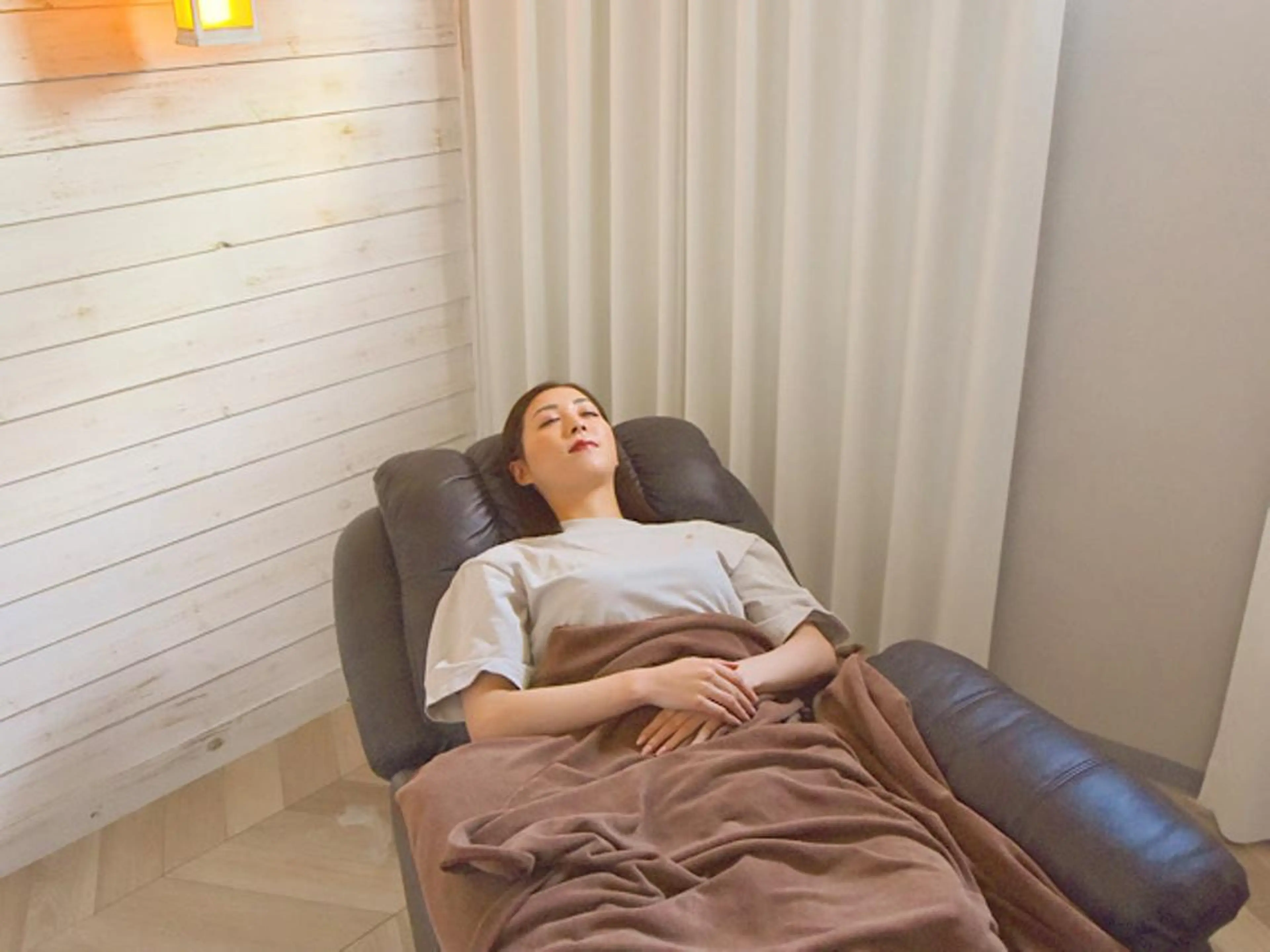 ショート カラー パーマ ヘアアレンジ メンズ キッズ ネイル マツエク・マツパ アイブロウ ドライヘッドスパ専門店 美眠六本木店所属・ドライヘッドスパ美眠 六本木　本店のヘアスタイル