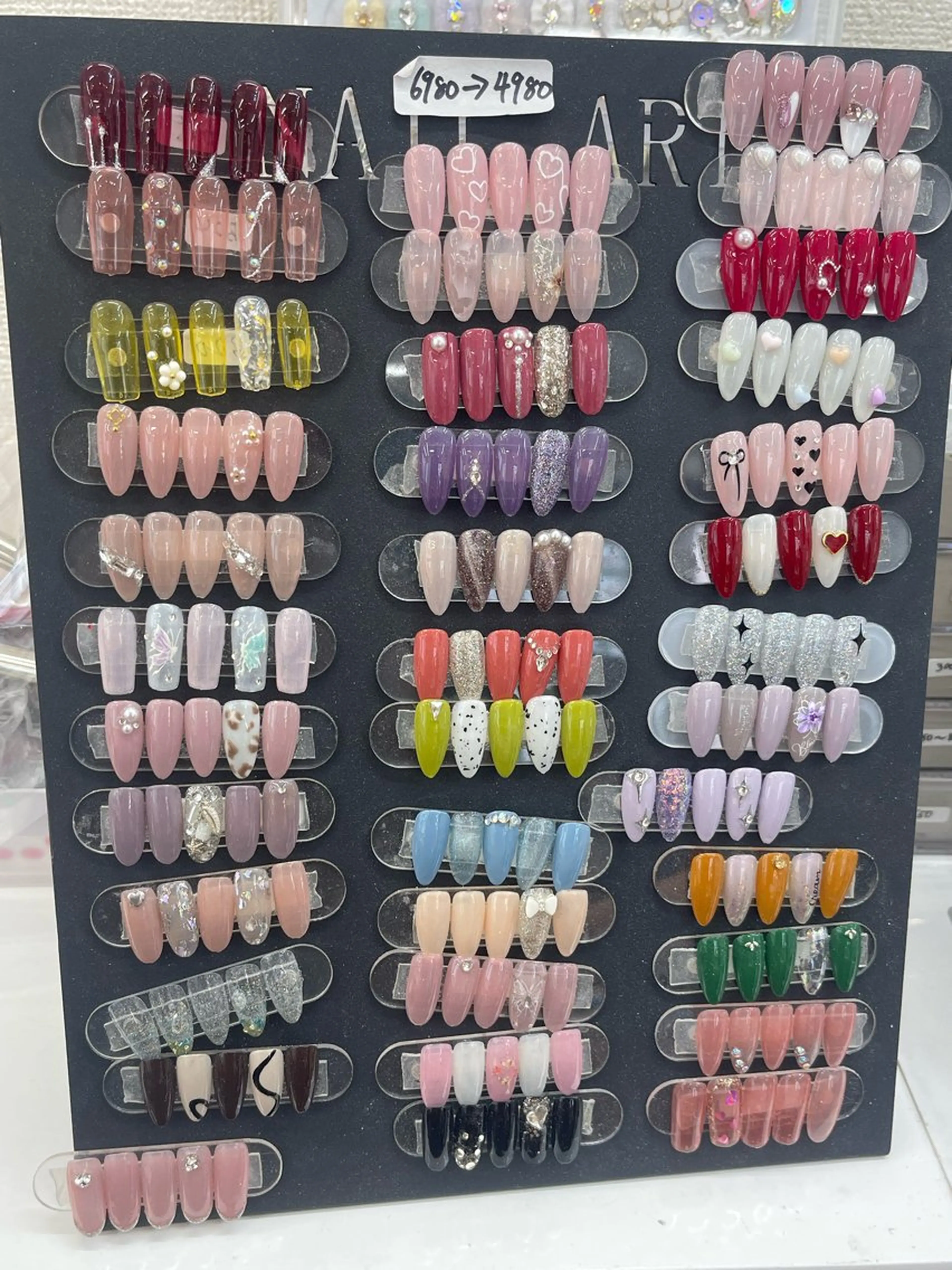 【新規ソフトジェルオフ無料】定額デザインコースの写真