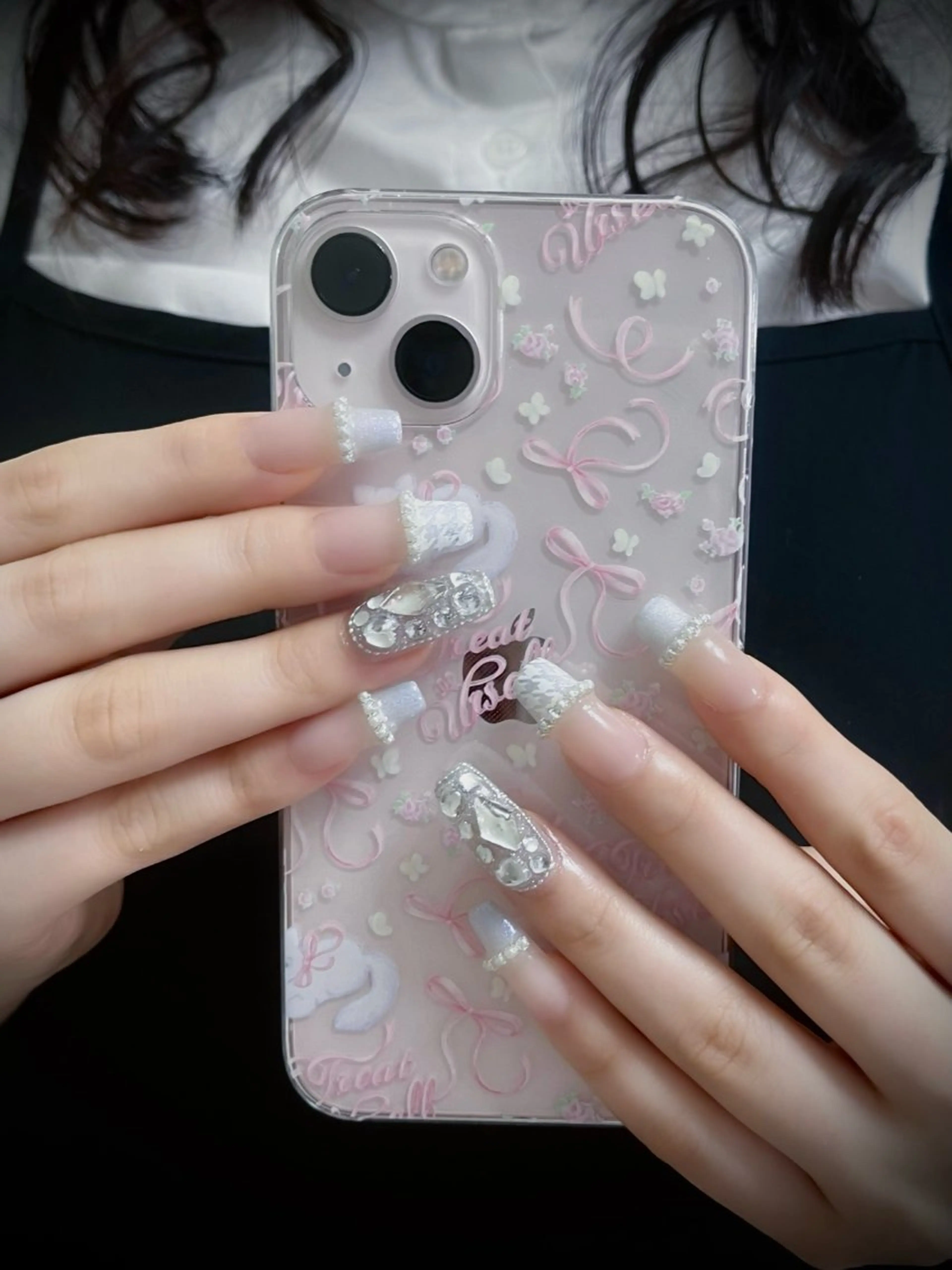 ネイル キラキラネイル マグネットネイル ワンカラーネイル スカルプネイル ワンホンネイル nine.🦋 YUKOのネイルデザイン