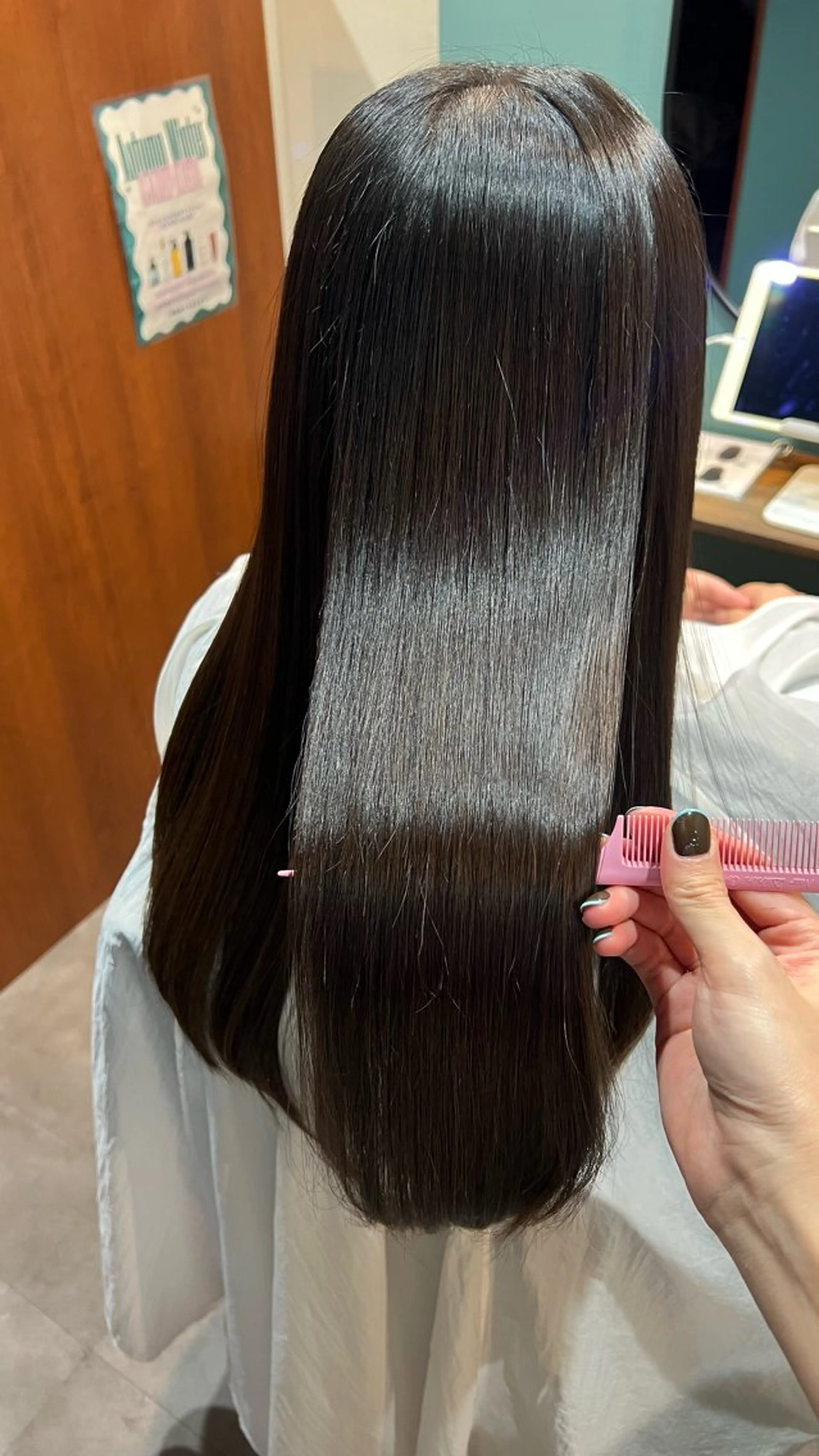 ロング カット 縮毛矯正 トリートメント ヘッドスパ studio HEAP 辻堂 髪質改善サロン所属・美髪矯正/髪質改善 🌼 原田 愛弓のヘアスタイル