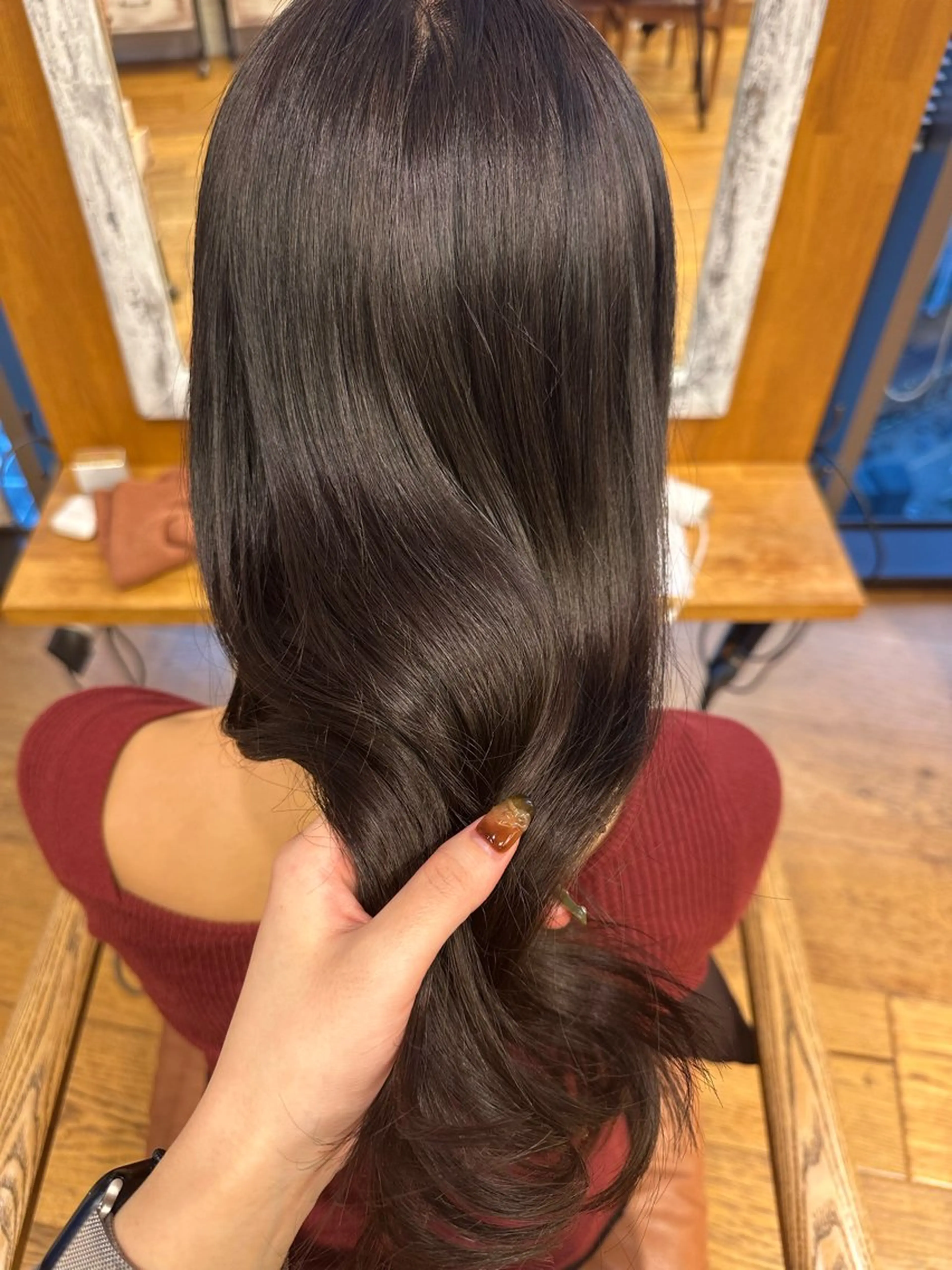 セミロング ヘアカラー iroha/大阪梅田 /ニュアンスカラーのヘアスタイル