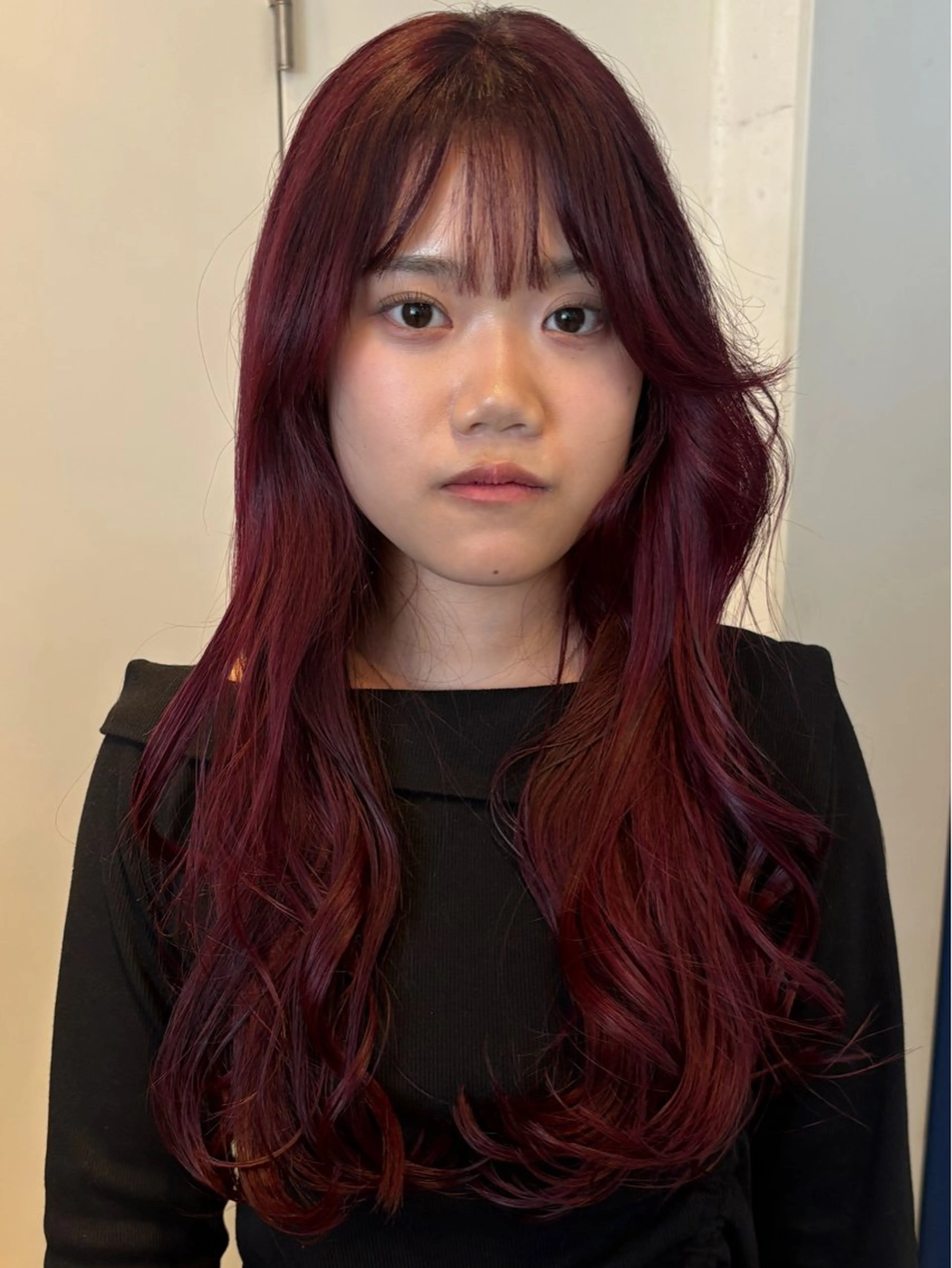 ロング カラー ヘアカラー トリートメント RIN／韓国ヘア レイヤーカットのヘアスタイル