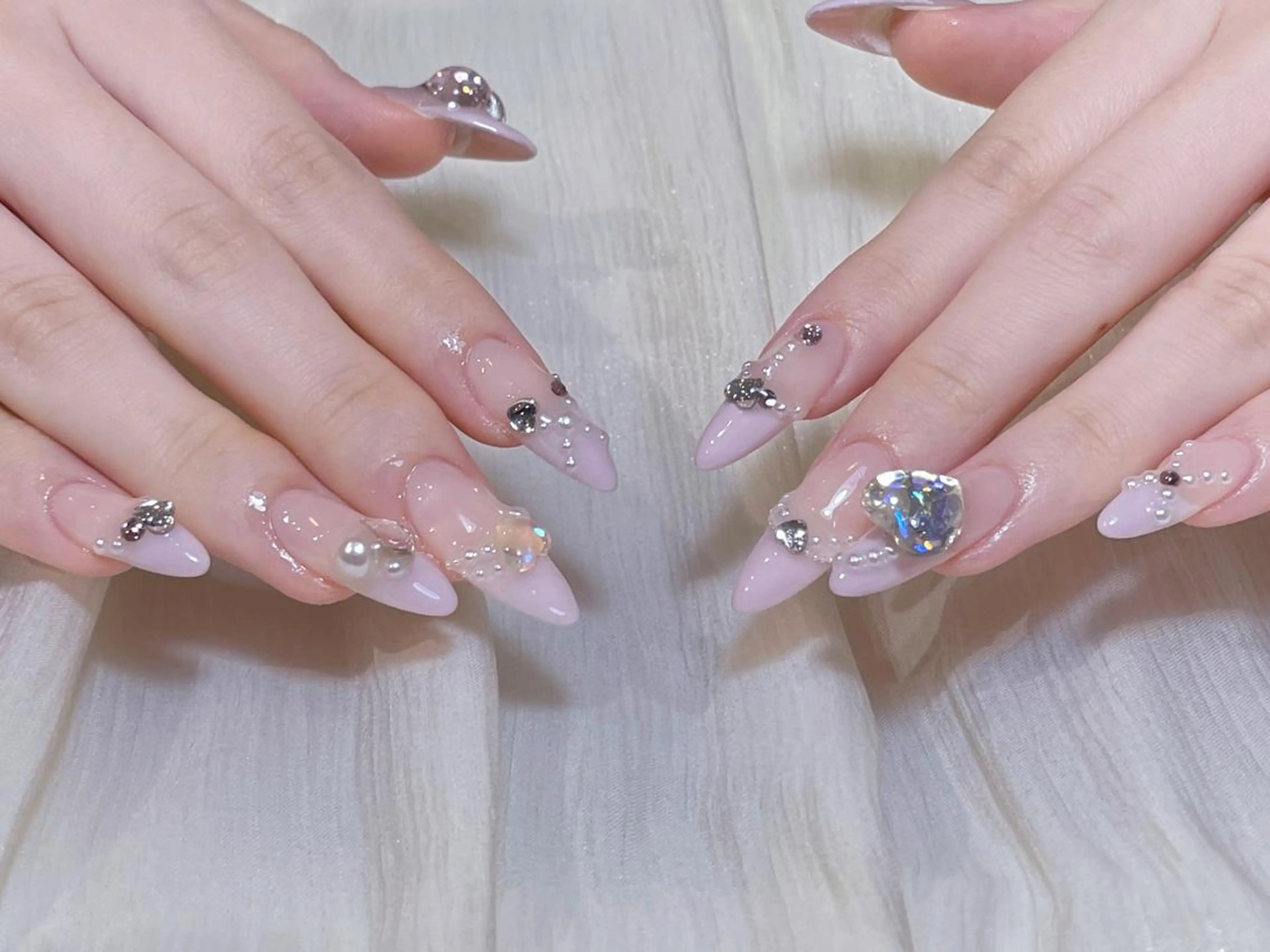 ネイル ハンドネイル Lumina Nail💕のネイルデザイン