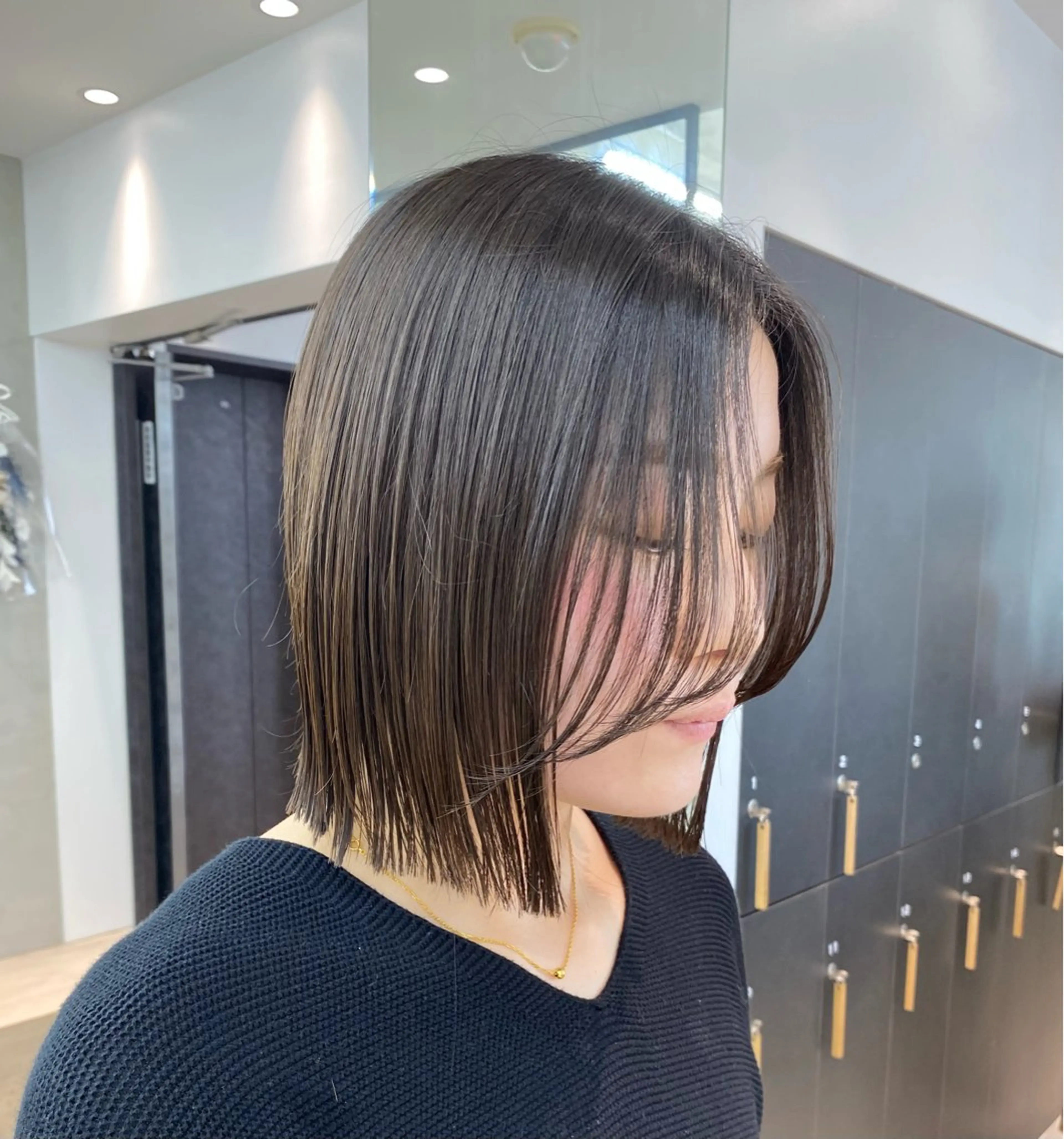 ミディアム カラー ボブ ボブ縮毛矯正 韓国レイヤーRINAのヘアスタイル