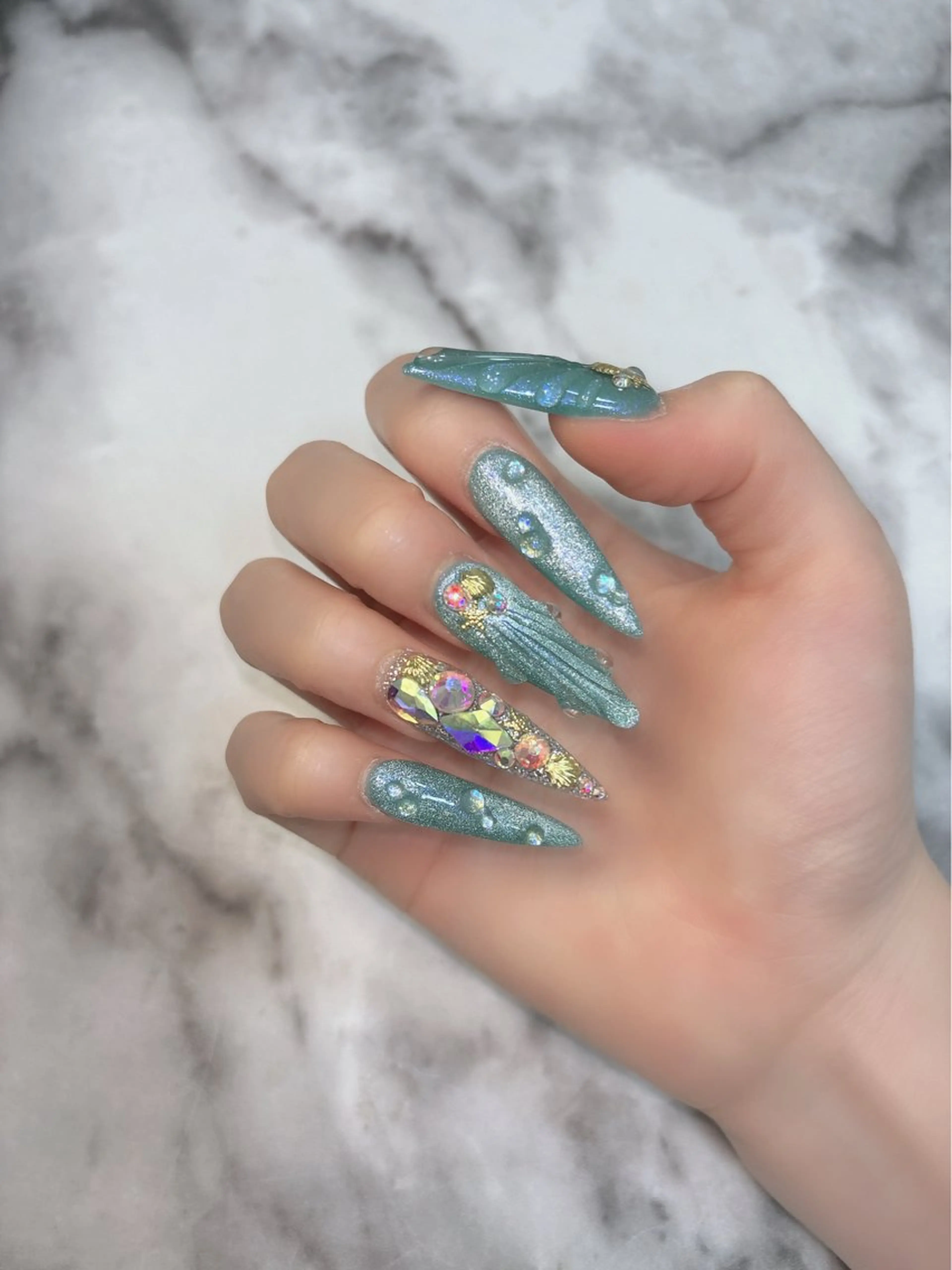 ネイル ロングネイル ハンドネイル salon de belnetta所属・kayo 💅のネイルデザイン