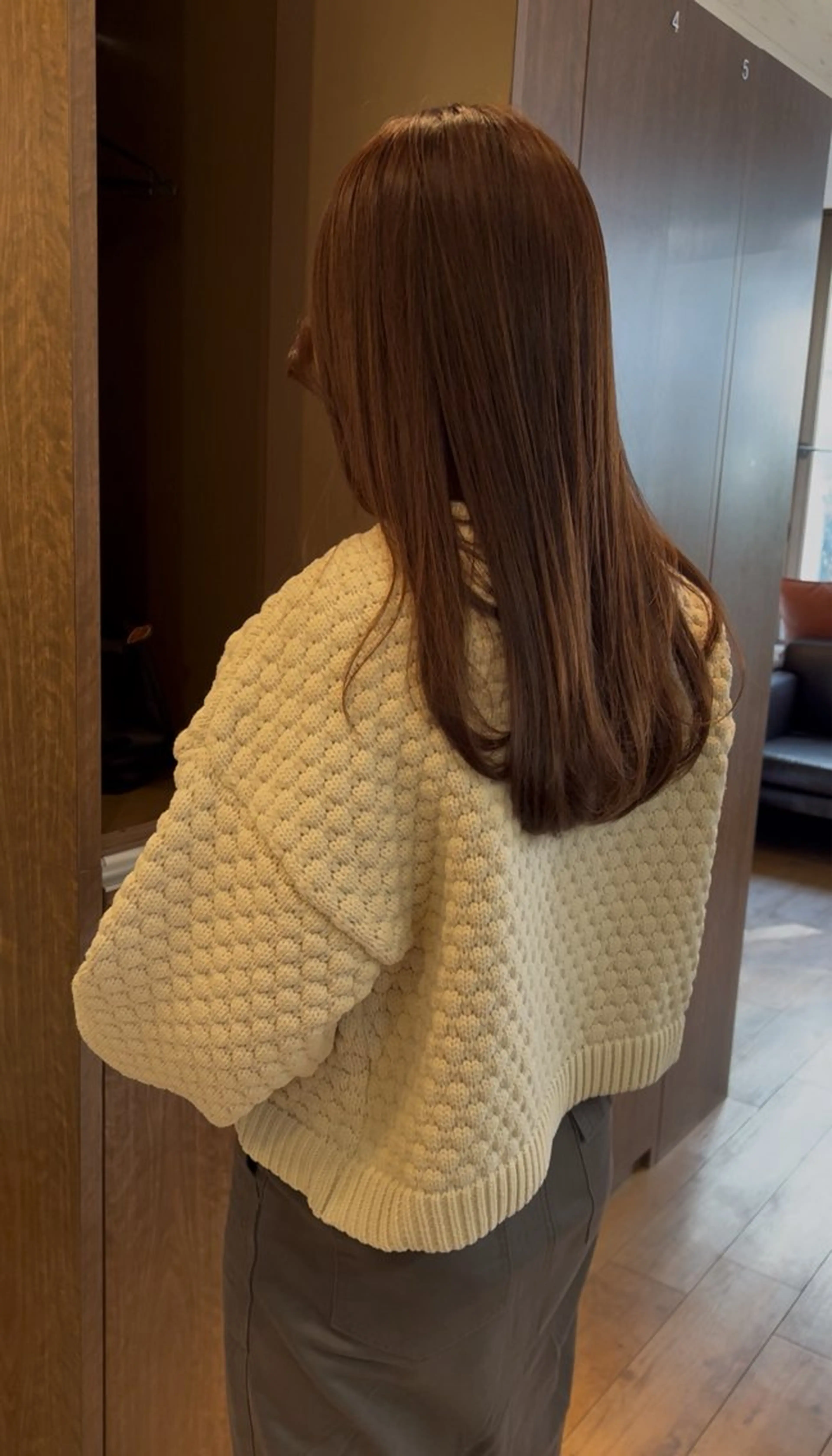 カラー カット ヘアカラー little  porto所属・透明感・艶感 小坂隼斗のヘアスタイル