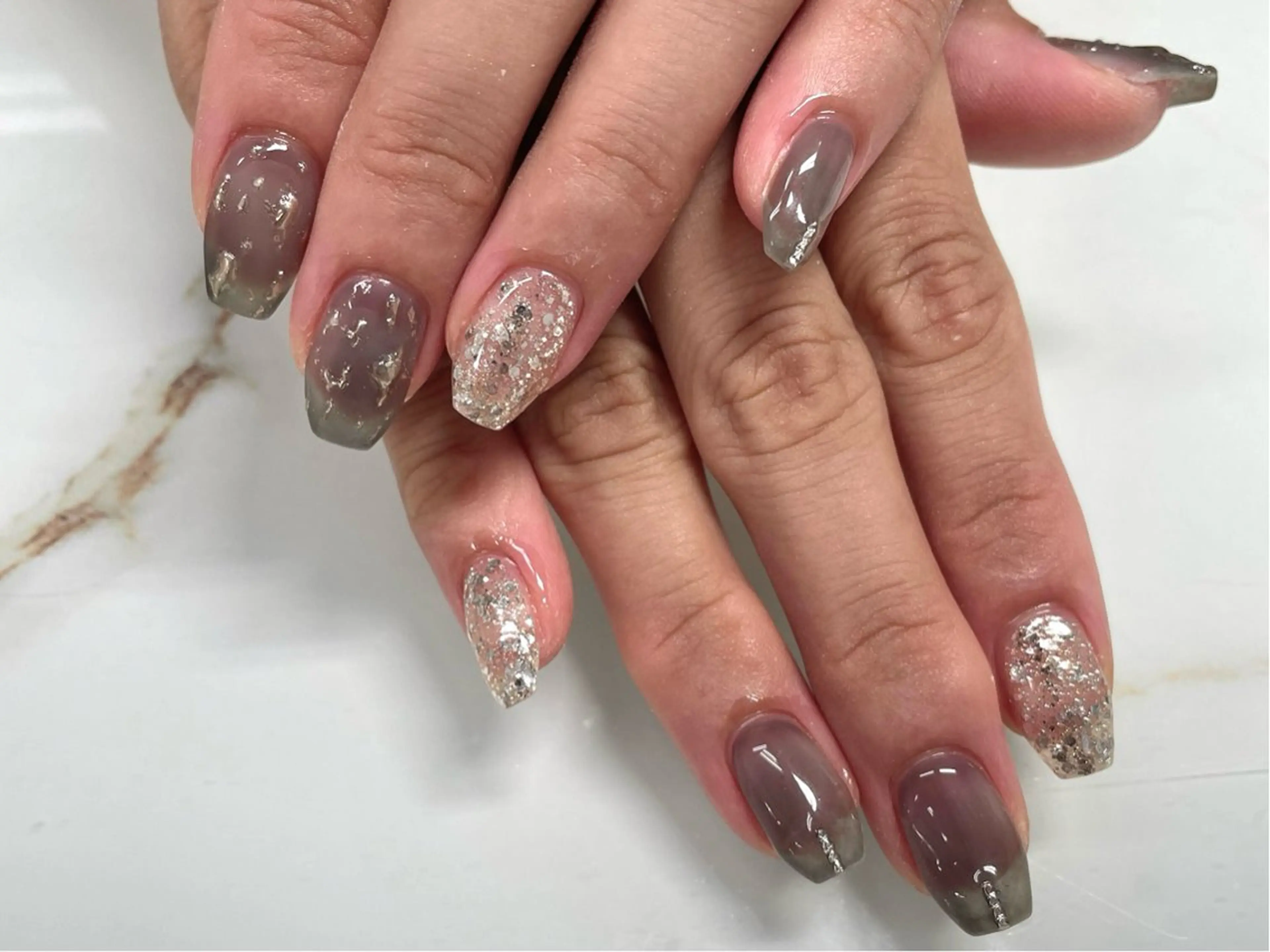 ネイル アートネイル ジェルネイル マグネットネイル 持ち込み パラジェル ハンドネイル Nail Neige🐈🌙のネイルデザイン