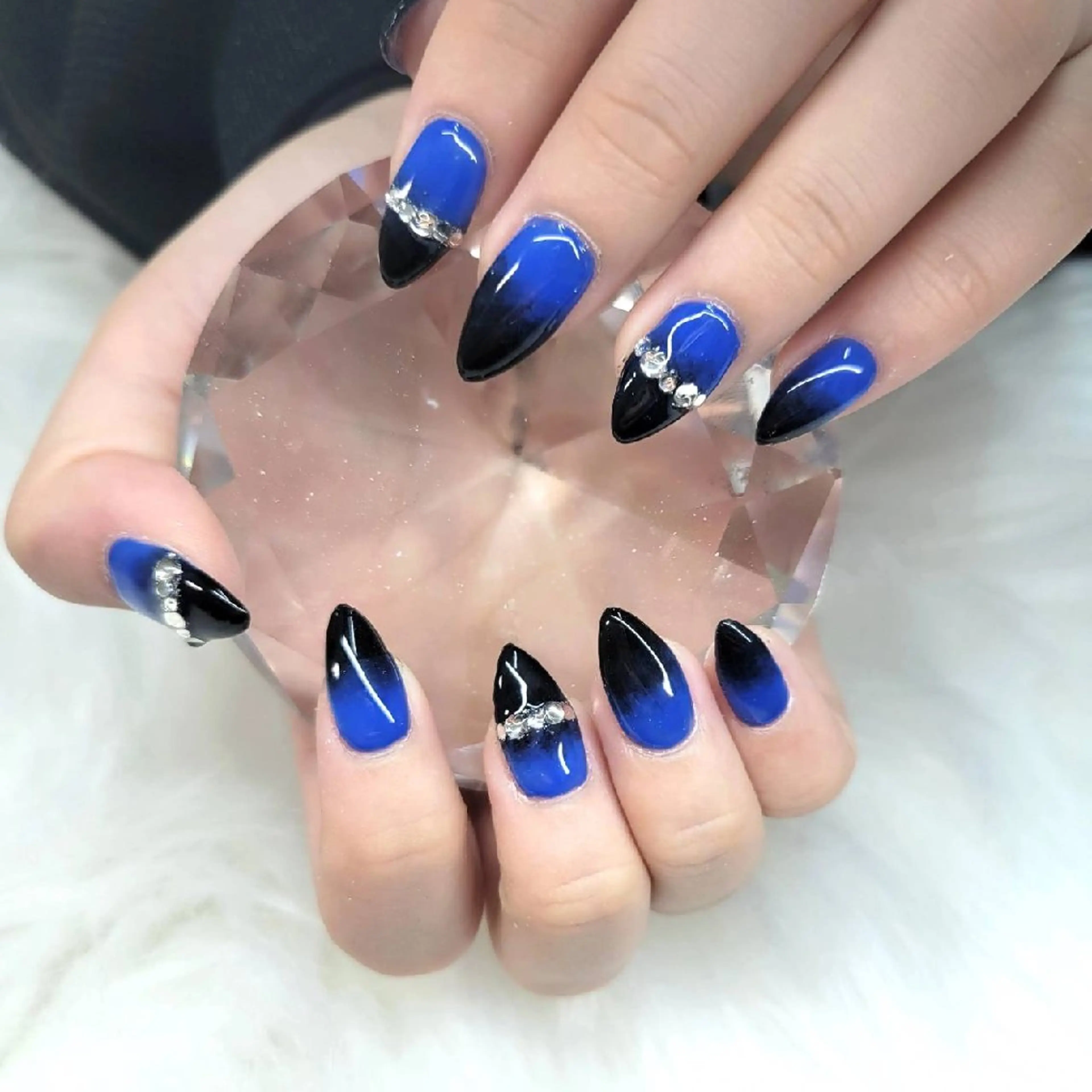 ネイル ハンドネイル 🌺chimu🌺 予約リクエスト可能☆のネイルデザイン