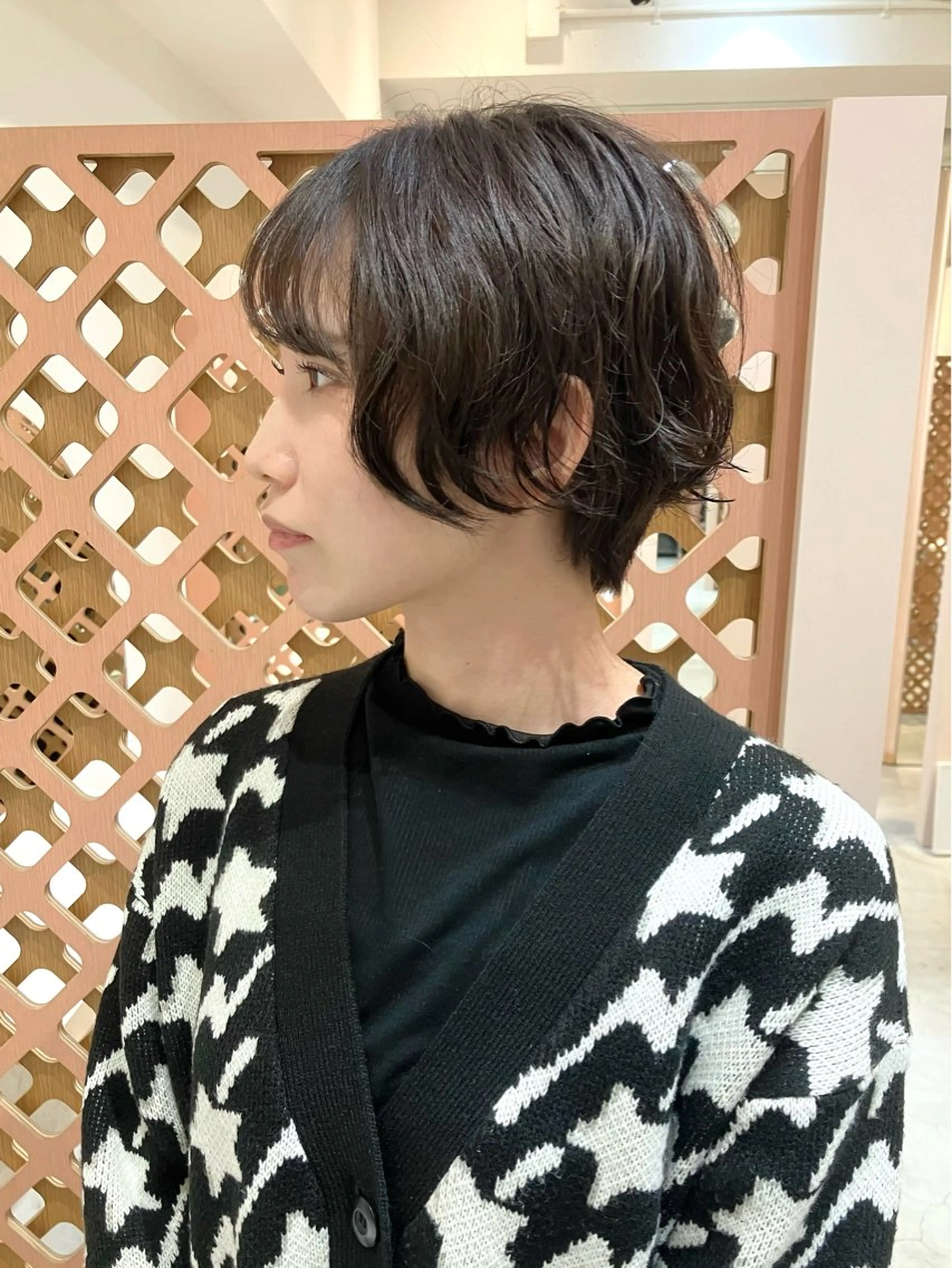 ショート パーマ ボブ レイヤーカット ショートヘア カット パーマ 川間 将彦のヘアスタイル