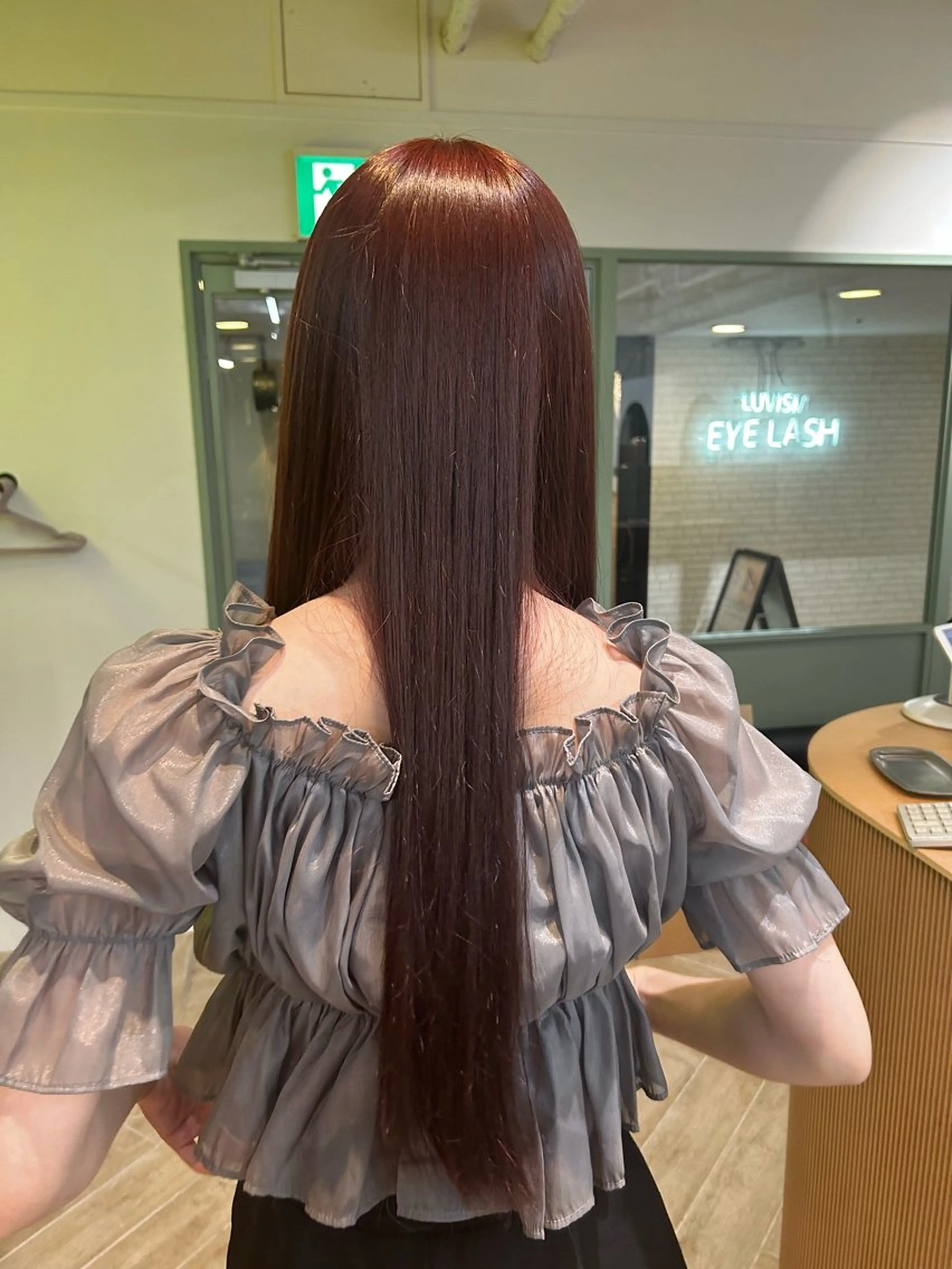 カラー ヘアカラー ベージュ/ダブルカラ ー/新潟駅/青柳萌果のヘアスタイル