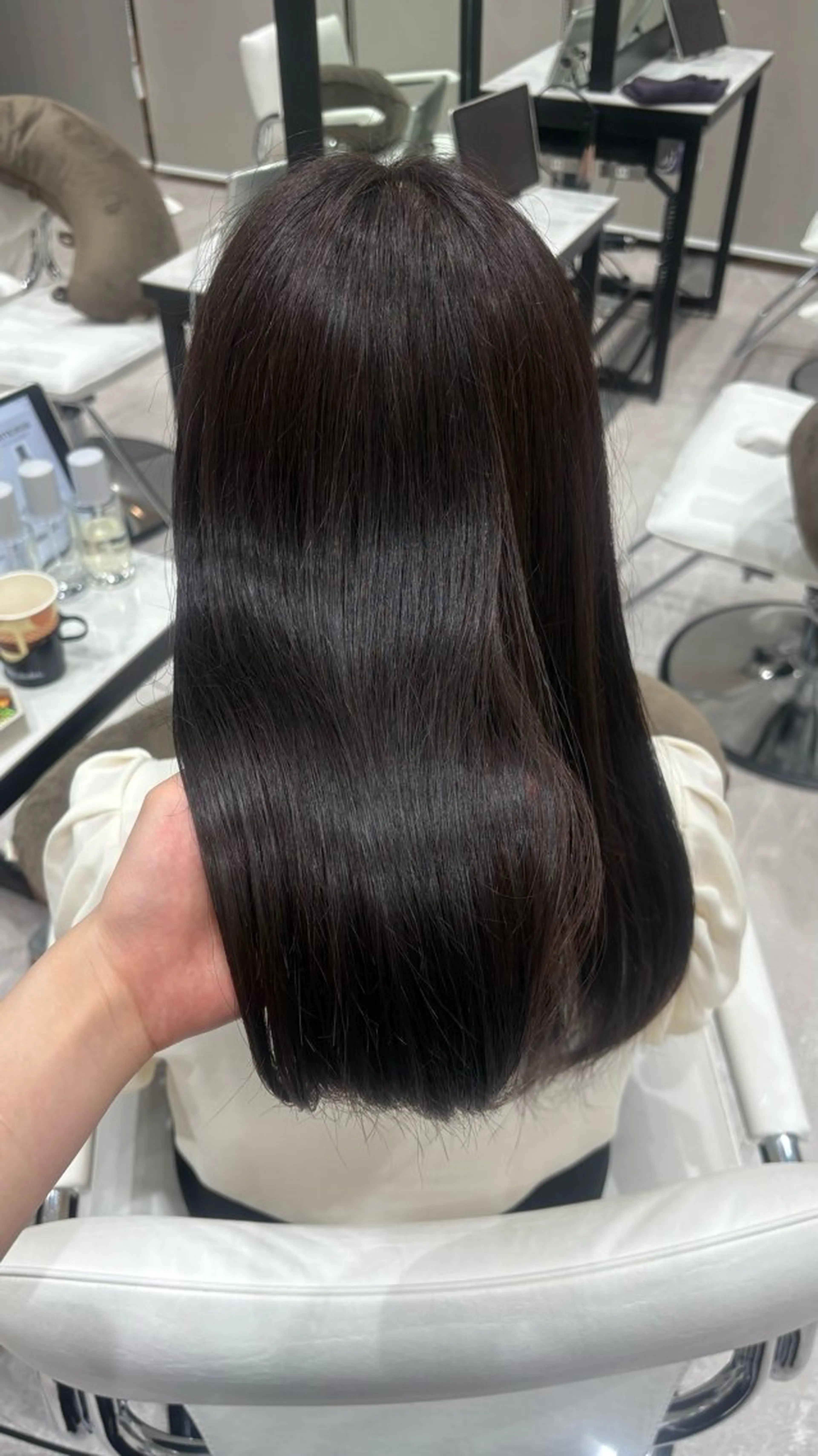 カラー ハイトーン/カラー /ウルフ/RENAのヘアスタイル