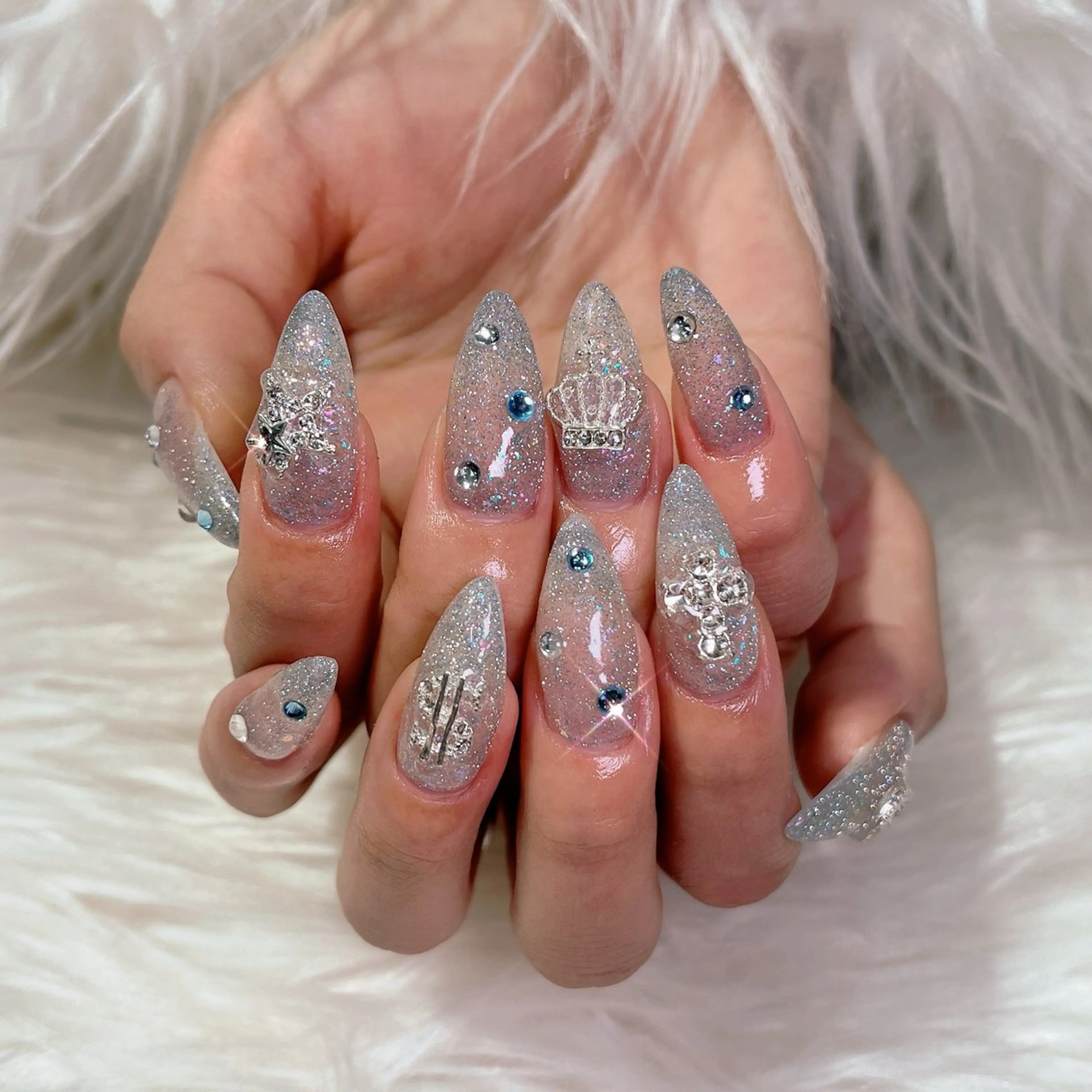 ジェル10本アート🤍【オフ込✨】の写真